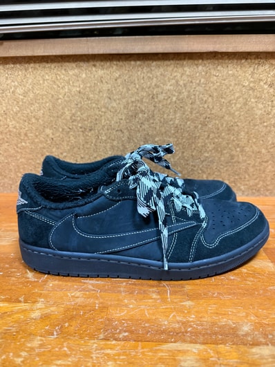 Travis Scott × Nike Air Jordan 1 Low OG SP "Black Phantom"