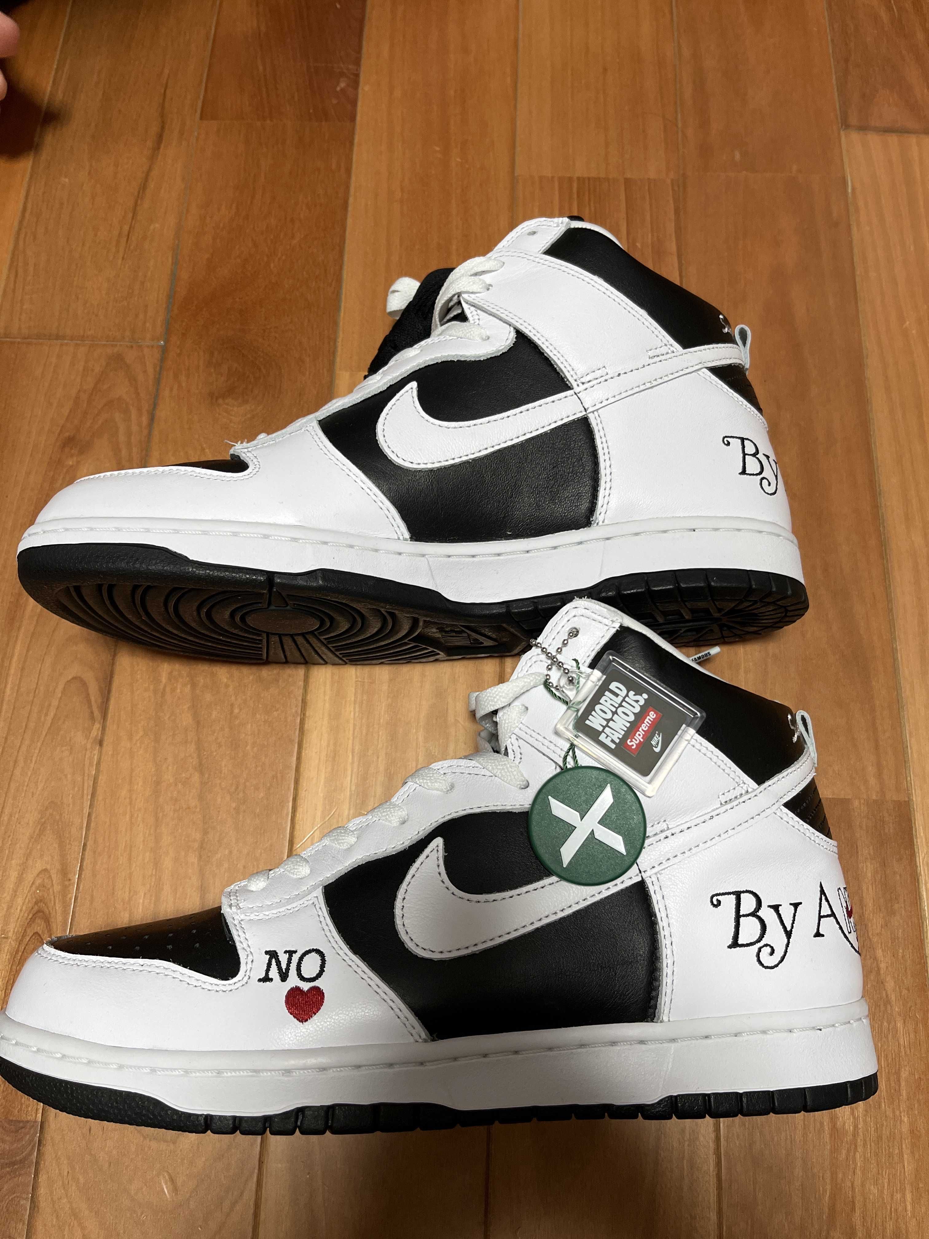 Supreme × Nike SB Dunk High By Any Means "White Black"