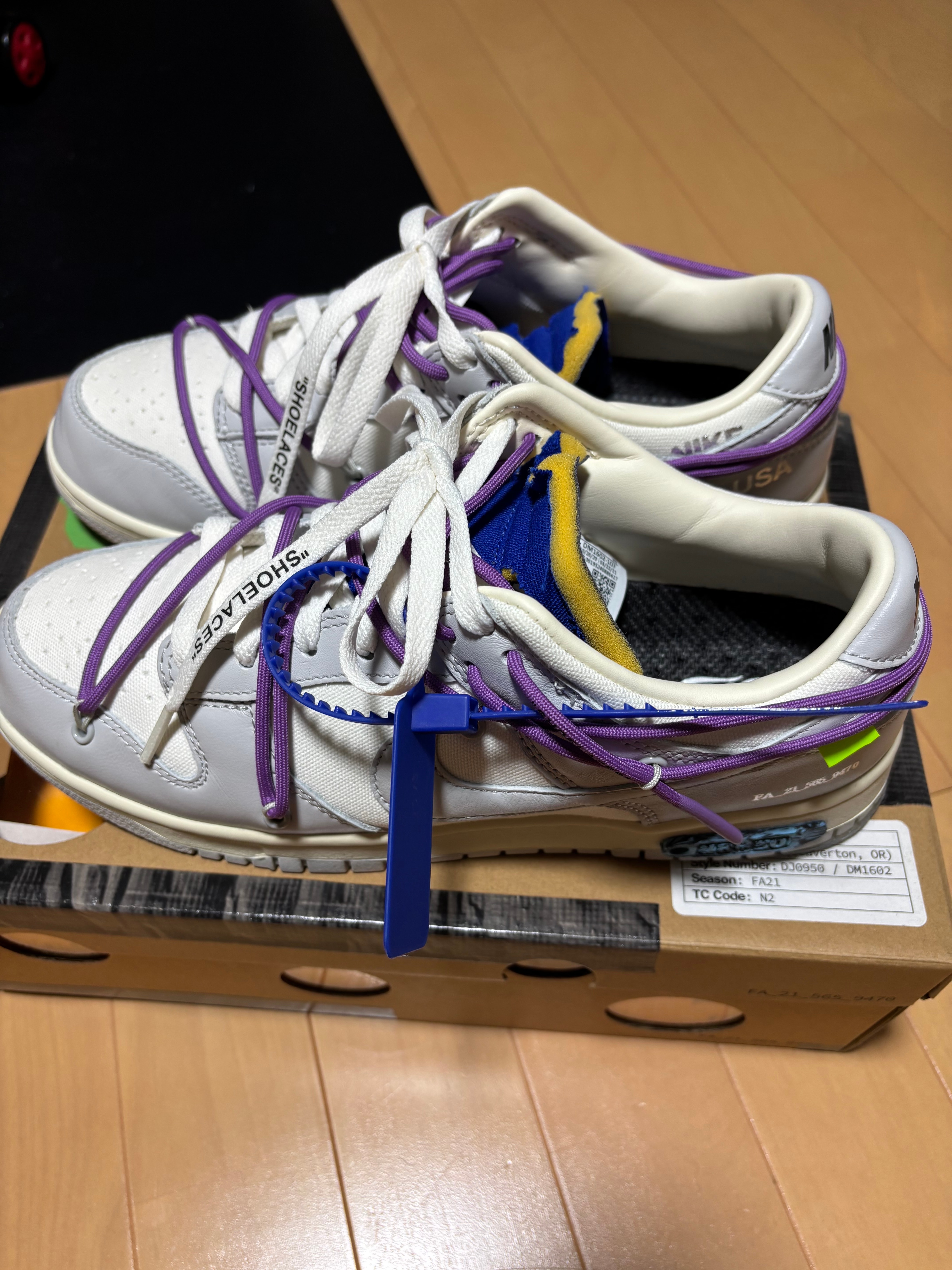 Off-White × Nike Dunk Low 1 of 50 "Lot.48" 