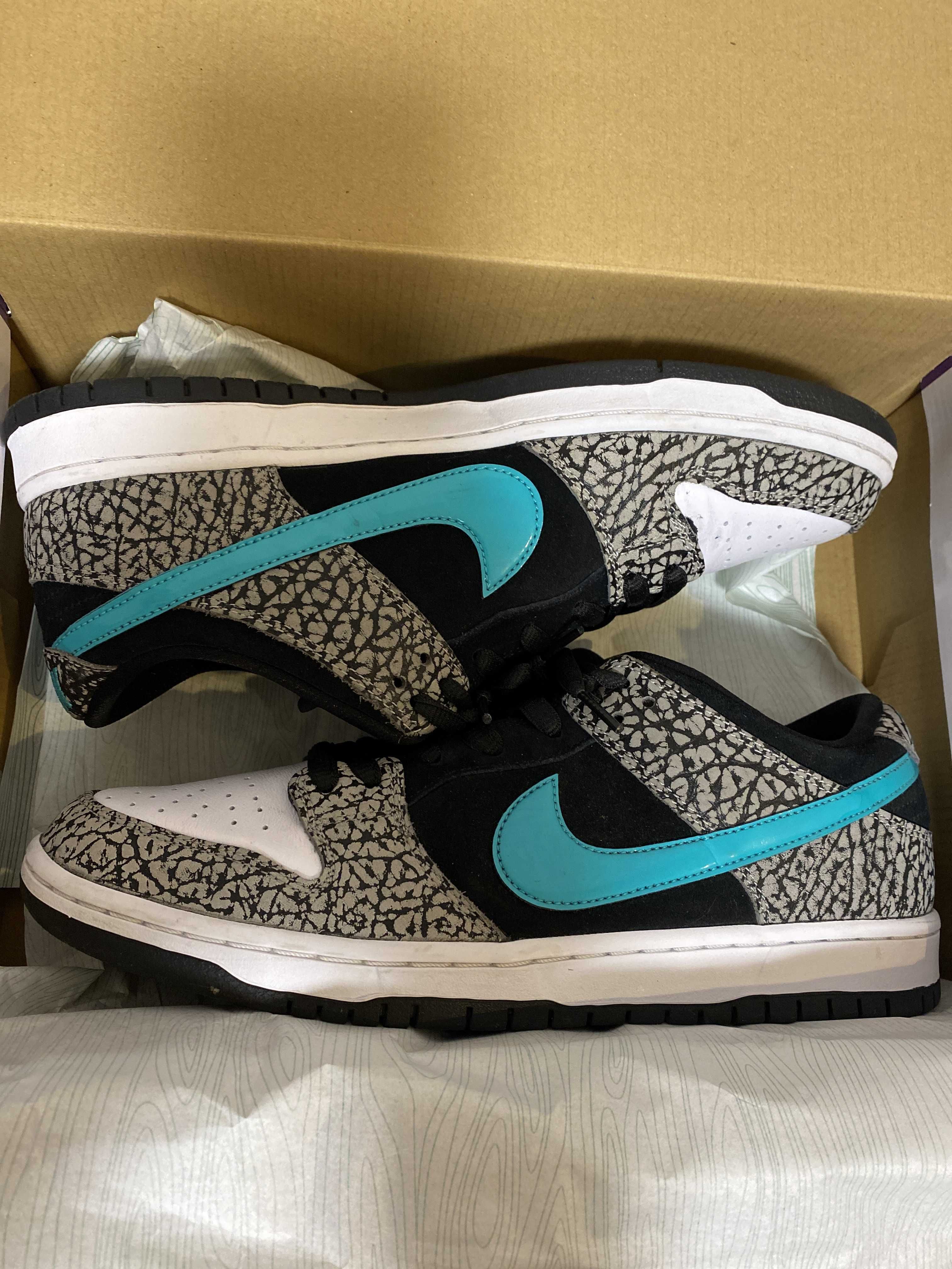 Nike SB Dunk Low "Elephant/Safari"