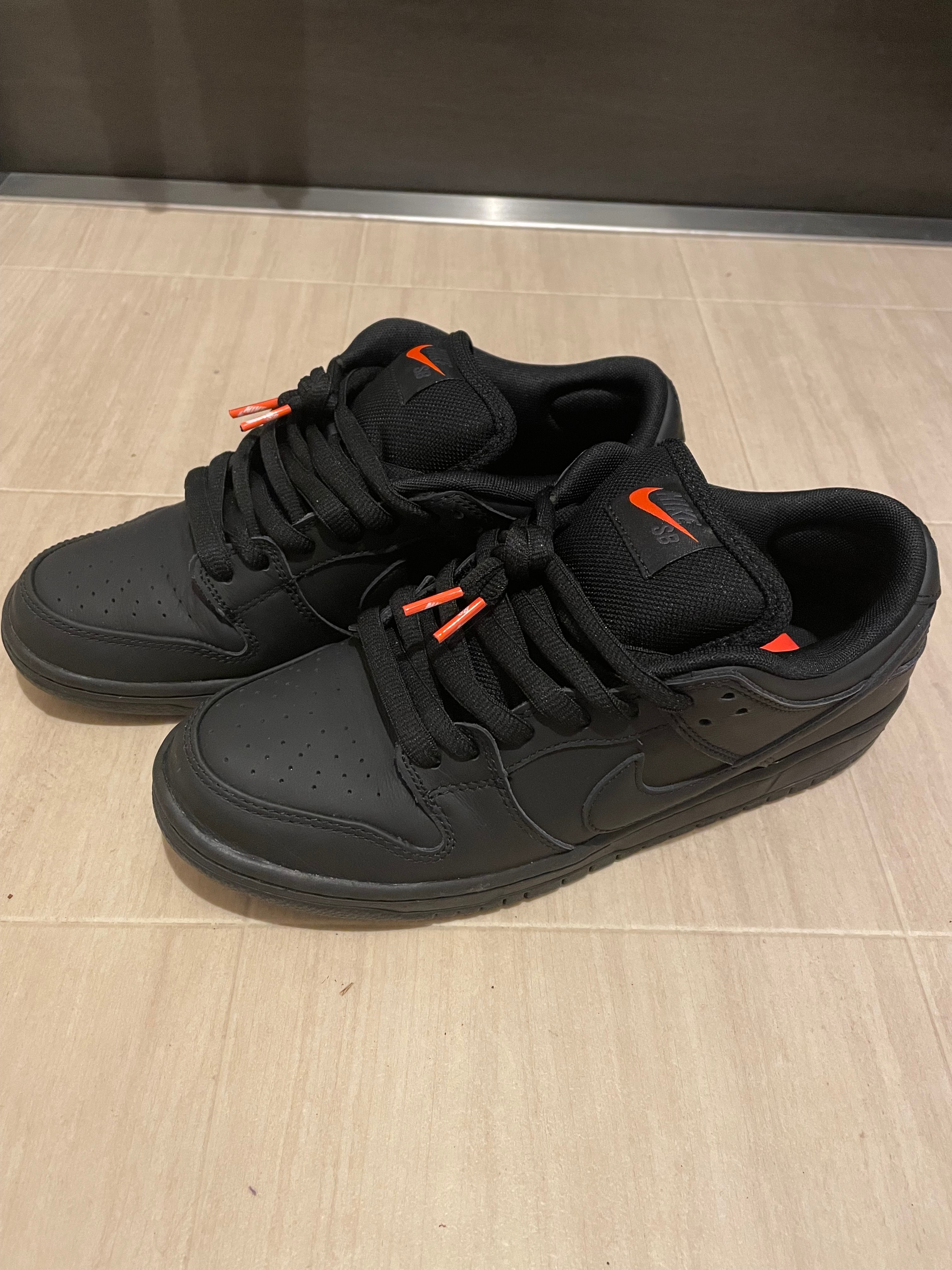 Nike SB Dunk Low Pro ISO "Triple Black"