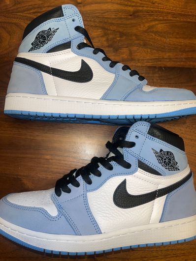 Nike Air Jordan 1 High OG "University Blue"