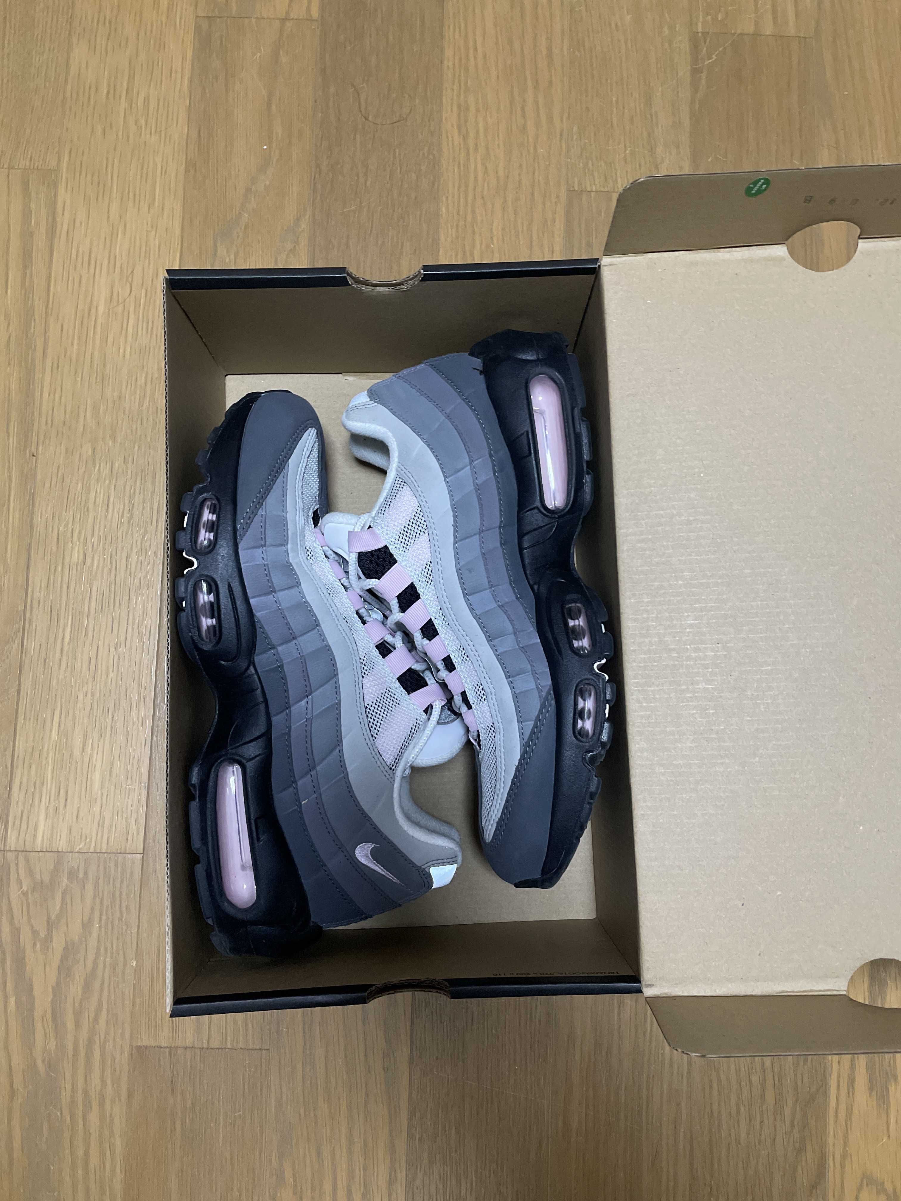 Nike Air Max 95 "Gunsmoke/Pink Foam"
