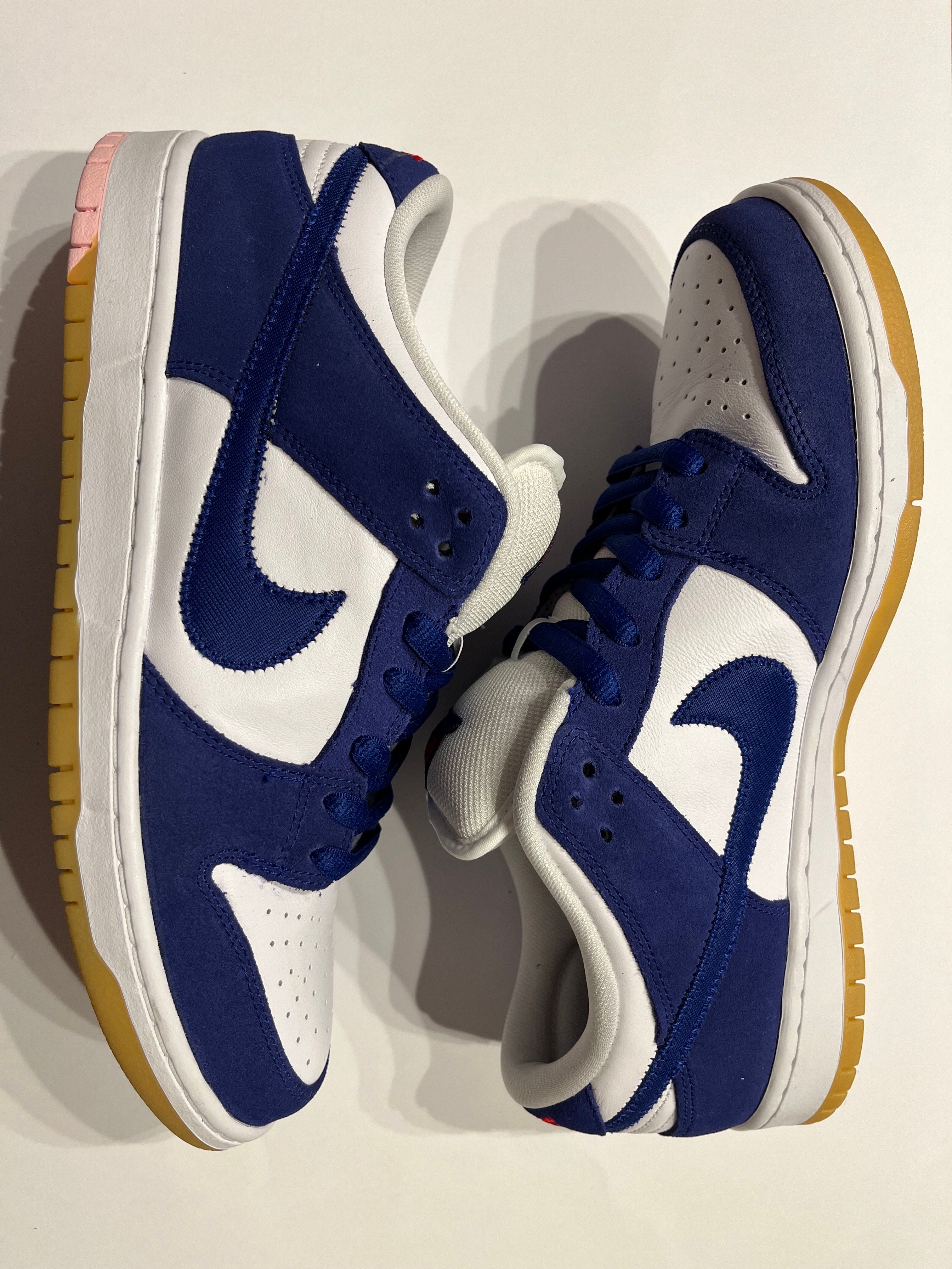 Nike SB Dunk Low "Los Angeles Dodgers/Deep Royal Blue"