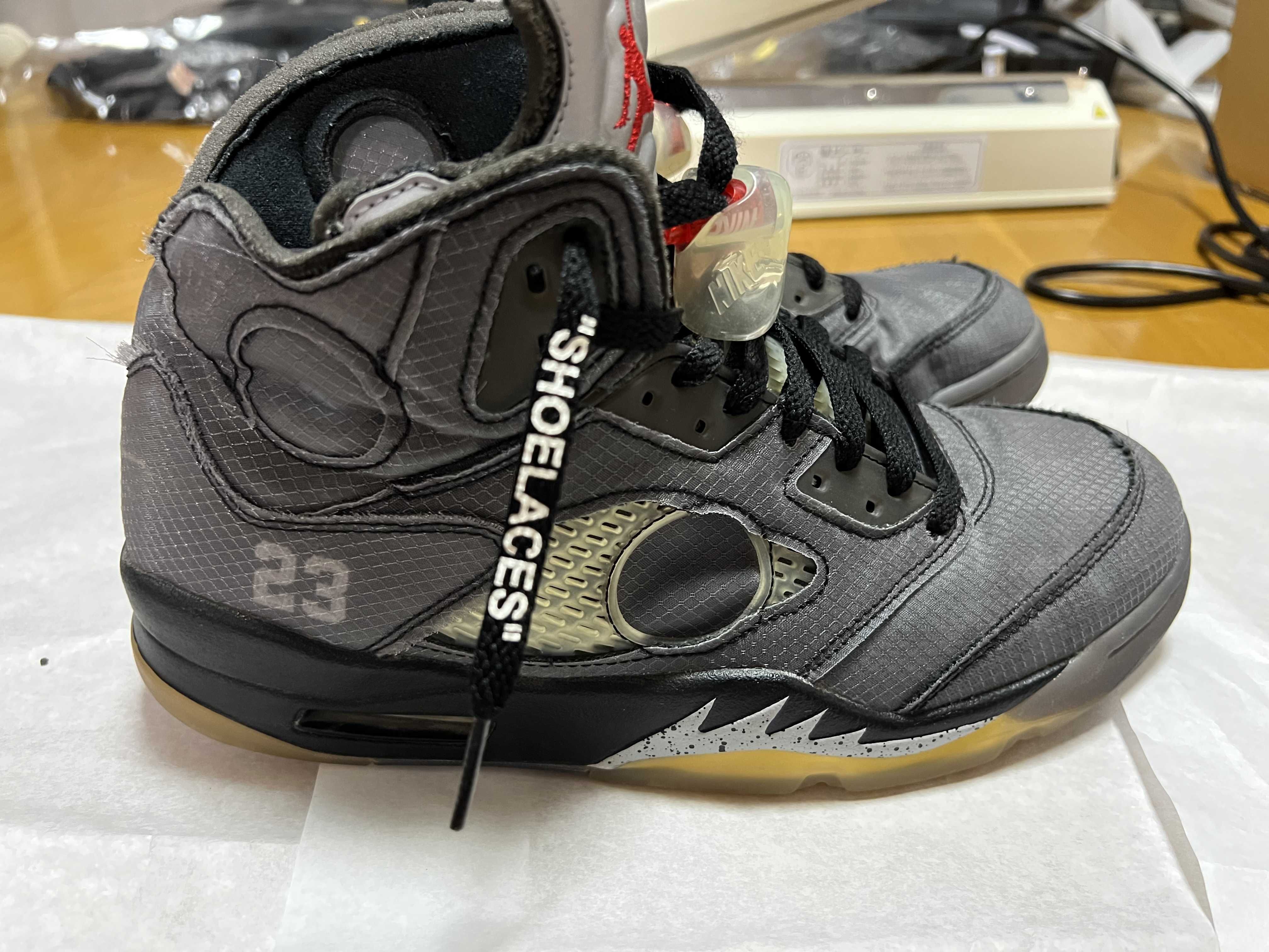 Off-White × Nike Air Jordan 5 "Black/Muslin/Fire Red"