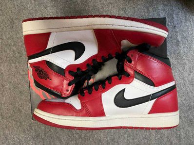 Nike Air Jordan 1 Retro High "Chicago" (2013)