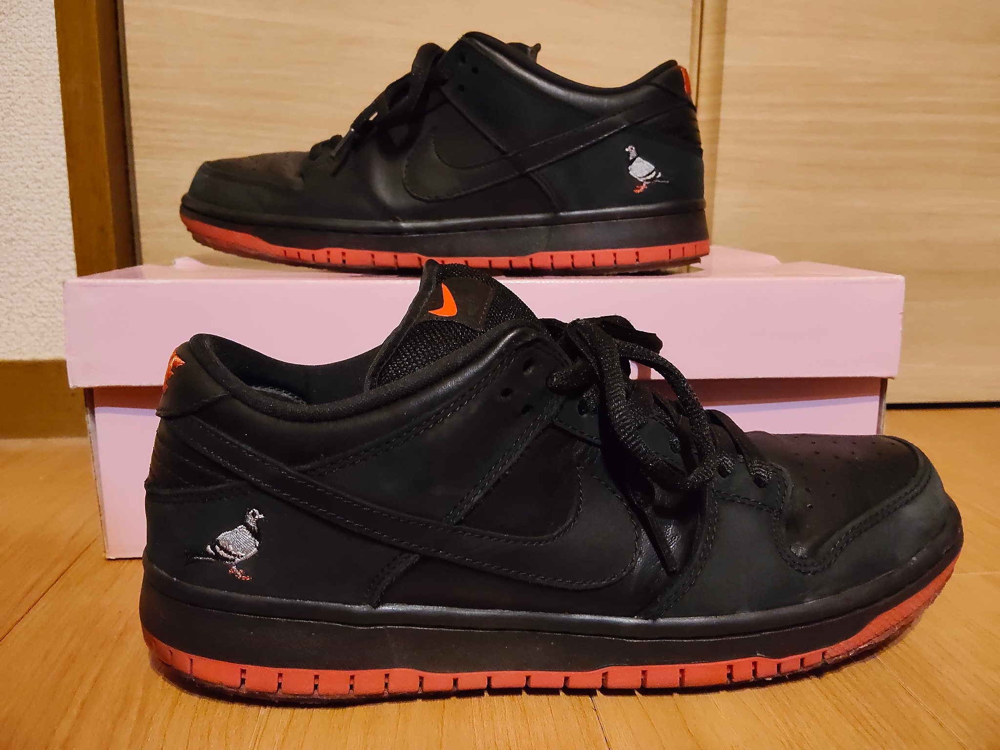 Nike SB Dunk Low TRD QS "Black Pigeon"