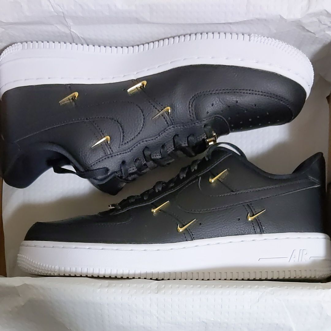 Nike Women's Air Force 1 Low '07 LX "Sisterhood" GOLD LUXE