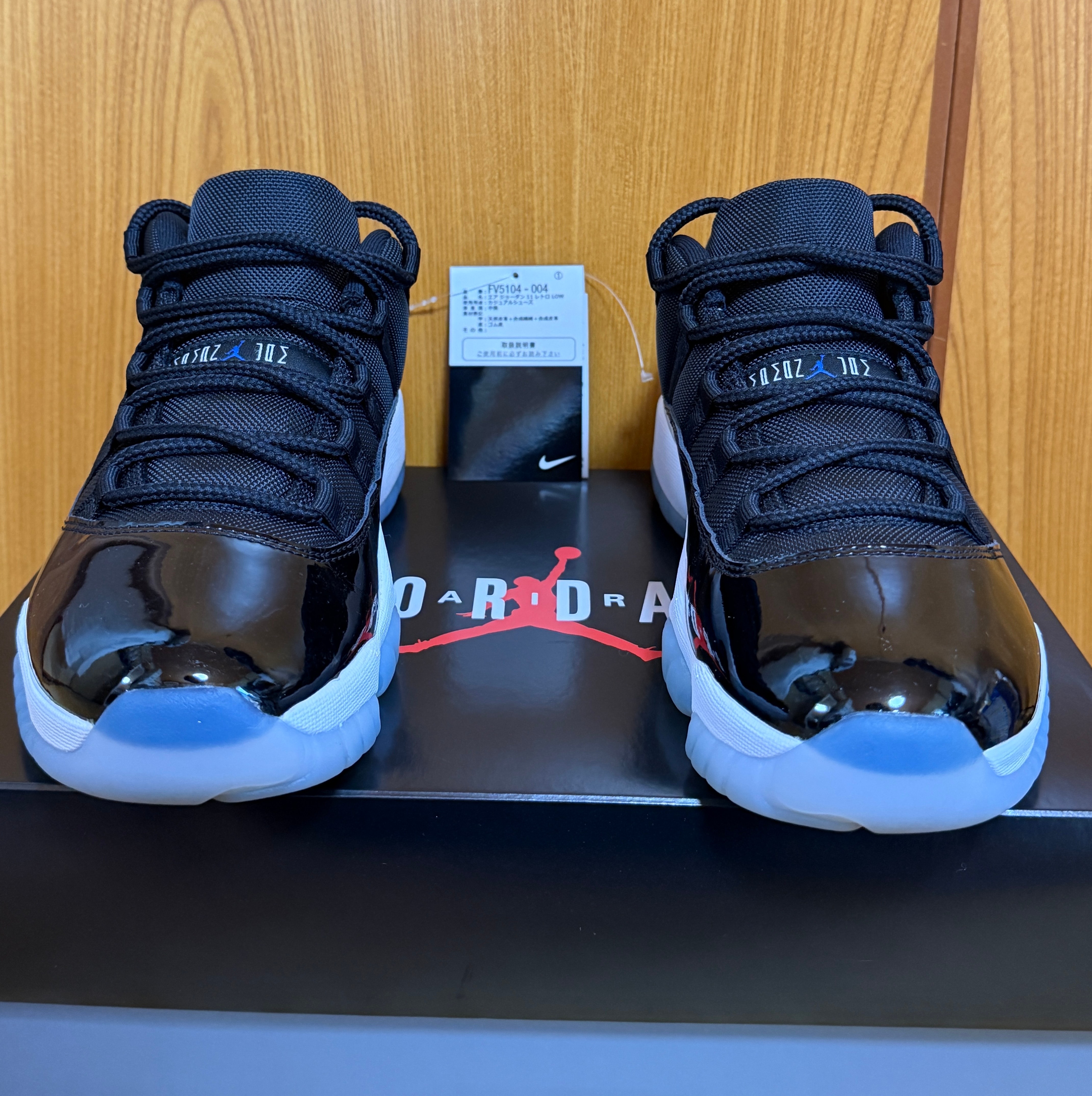 Nike Air Jordan 11 Retro Low 