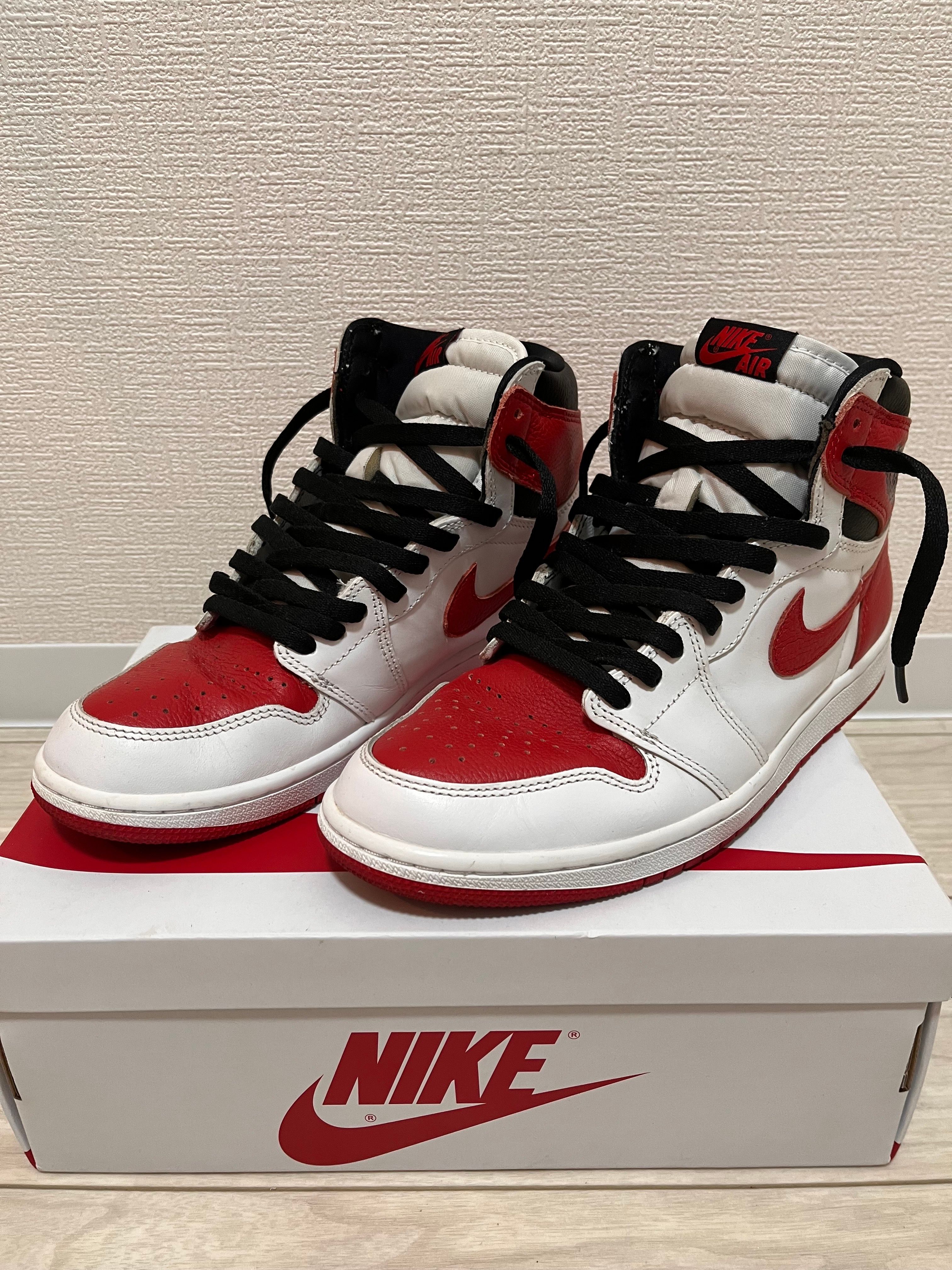 Nike Air Jordan 1 High OG "Heritage" 