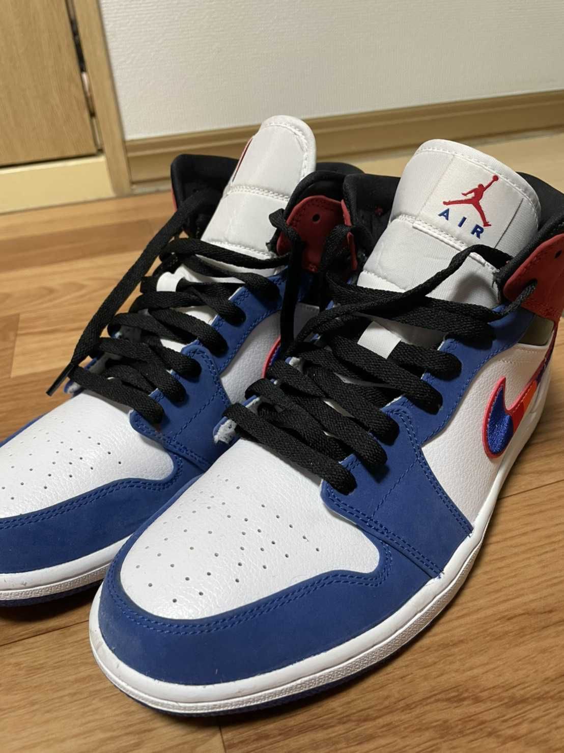 NIKE AIR JORDAN 1 MID "WHITE/BLUE/RED"