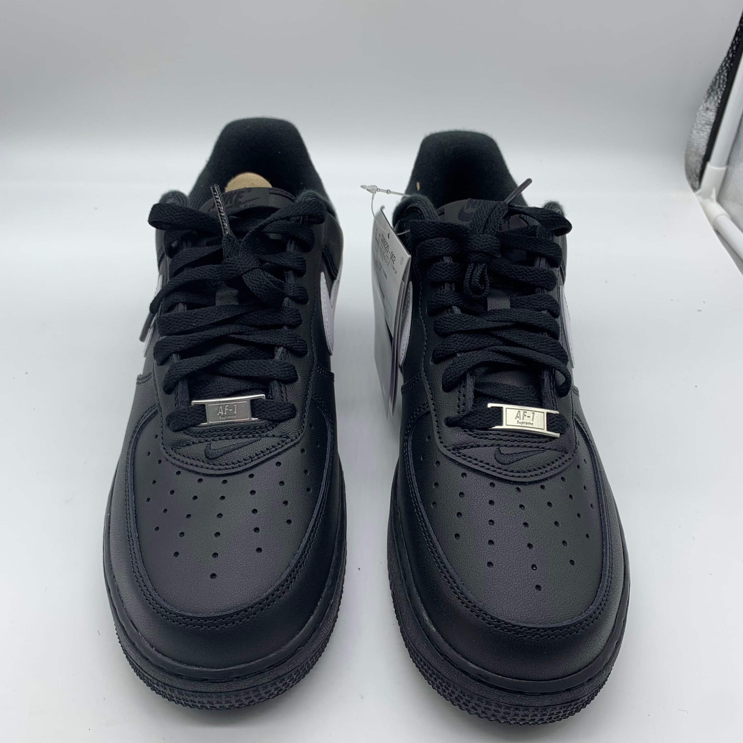 Supreme × Nike Air Force 1 Low "Black/White"