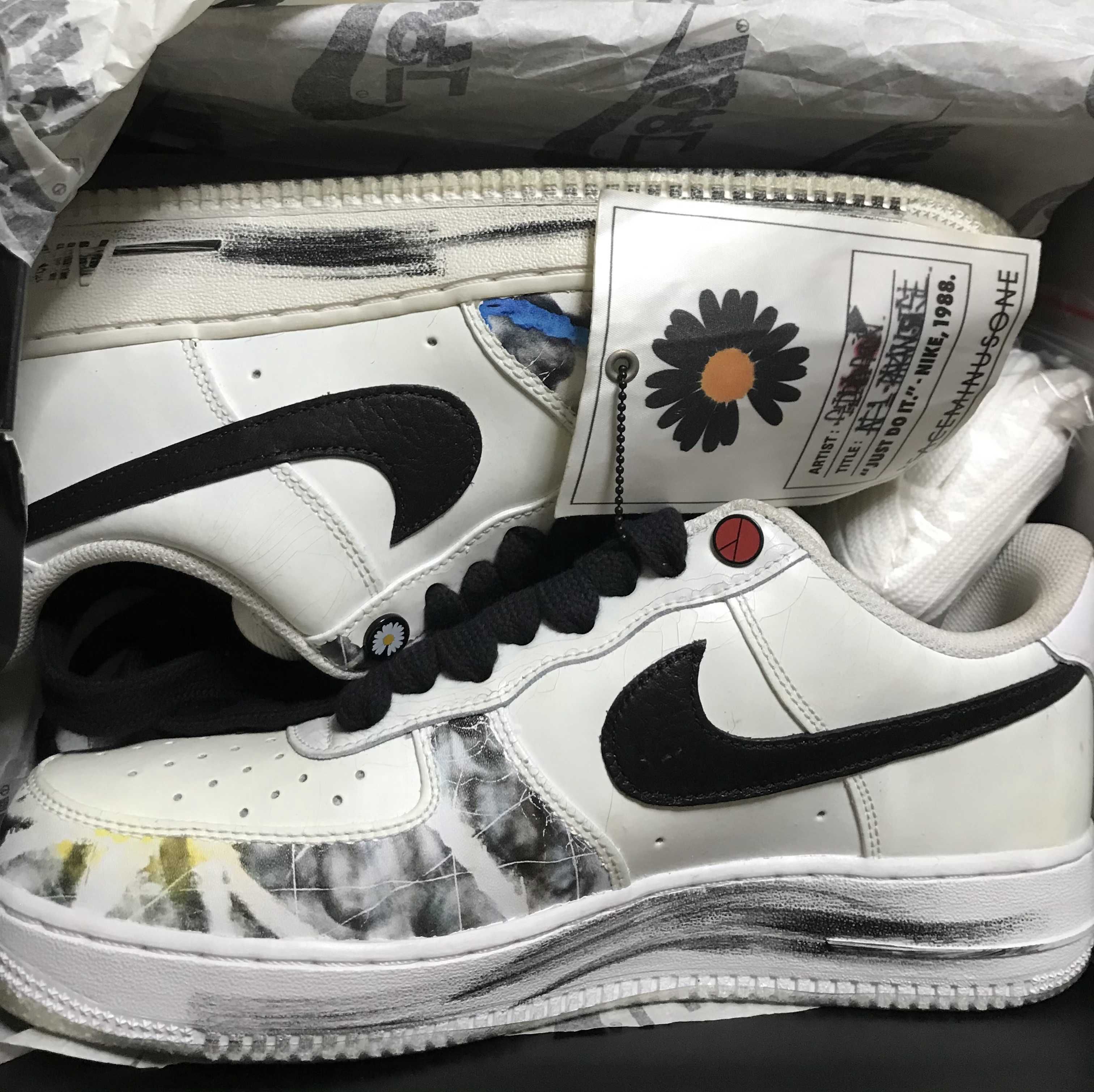 PEACEMINUSONE × Nike Air Force 1 Low "Para-noise/White/Black" / G-DRAGON