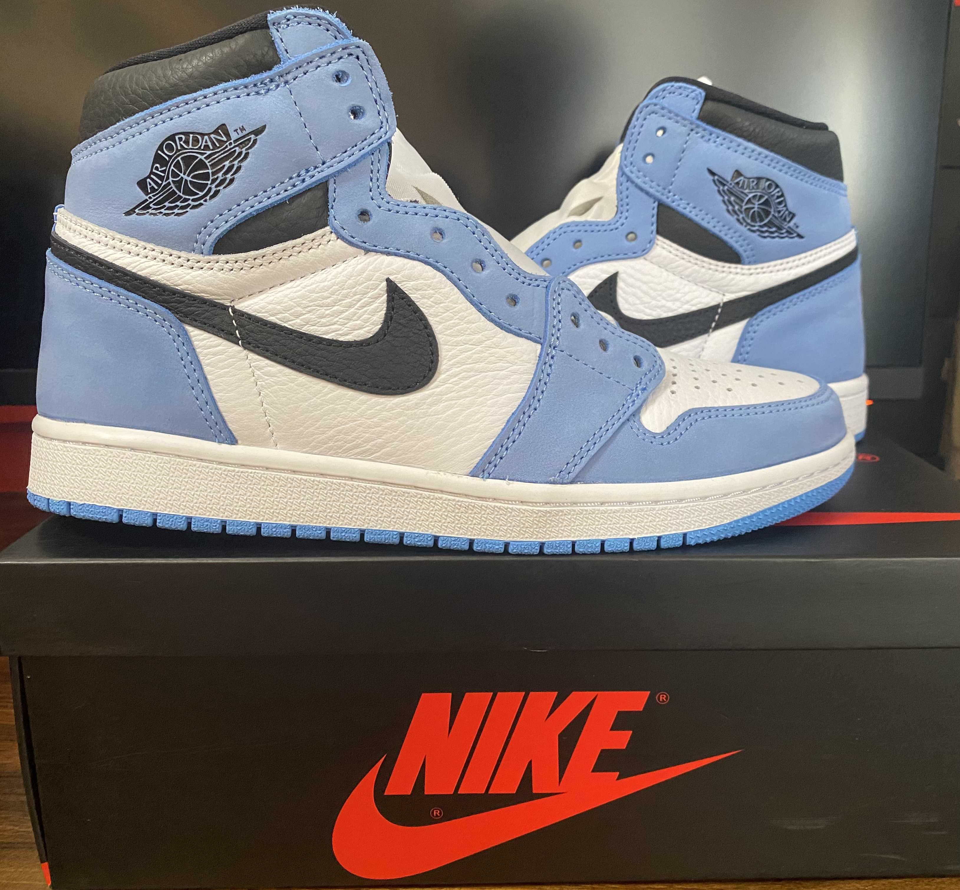Nike Air Jordan 1 High OG "University Blue"