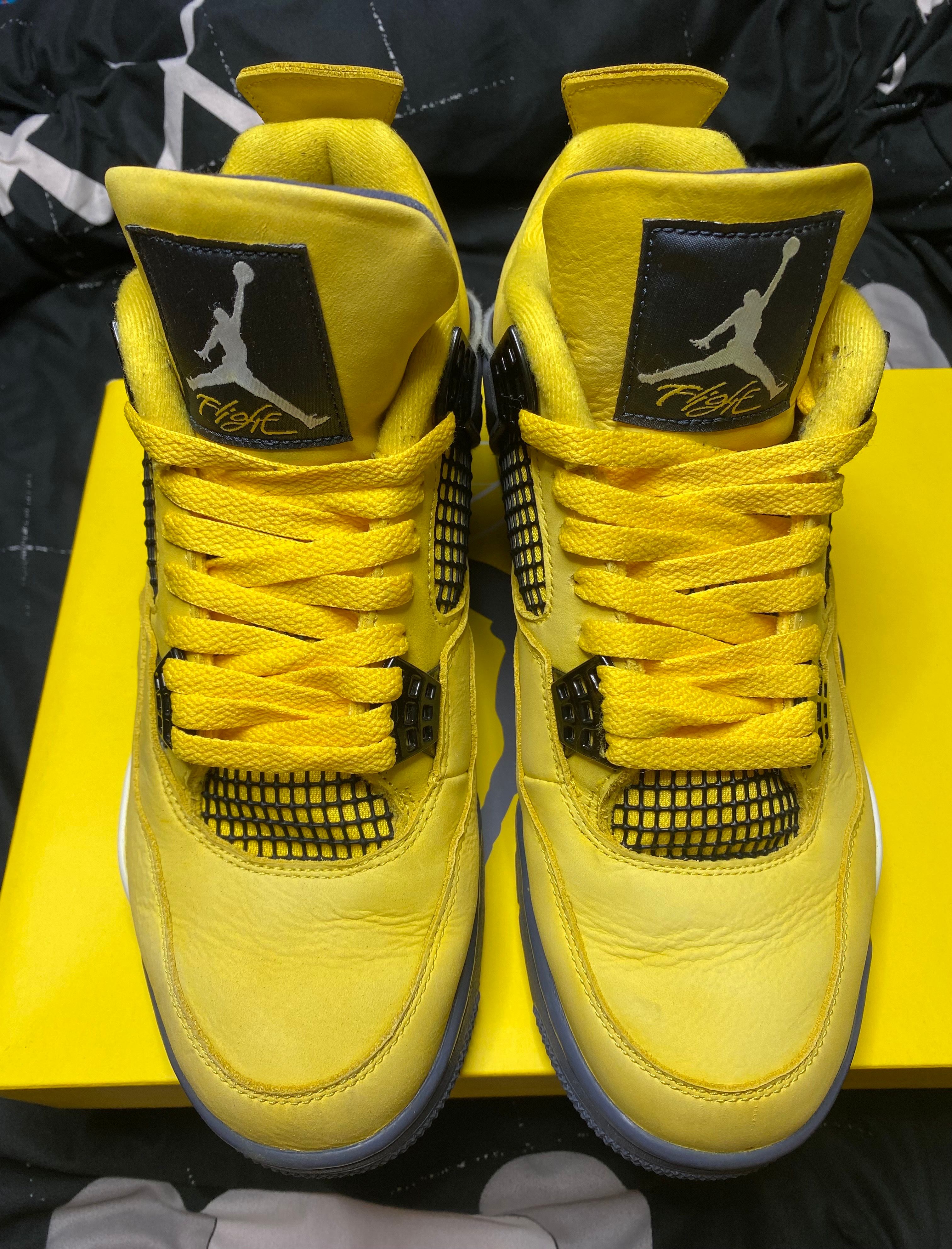 Nike Air Jordan 4 "Tour Yellow"