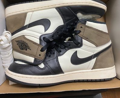 Nike Air Jordan 1 High OG "Sail/Dark Mocha/Black"