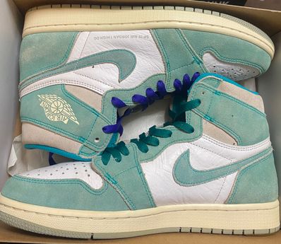 Nike Air Jordan 1 Retro High OG "Turbo Green"
