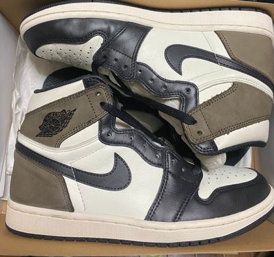 Nike Air Jordan 1 High OG "Sail/Dark Mocha/Black"