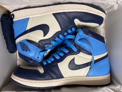 Nike Air Jordan 1 Retro High OG "Obsidian/University Blue"