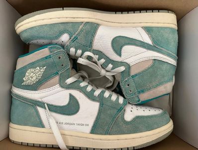 Nike Air Jordan 1 Retro High OG "Turbo Green"