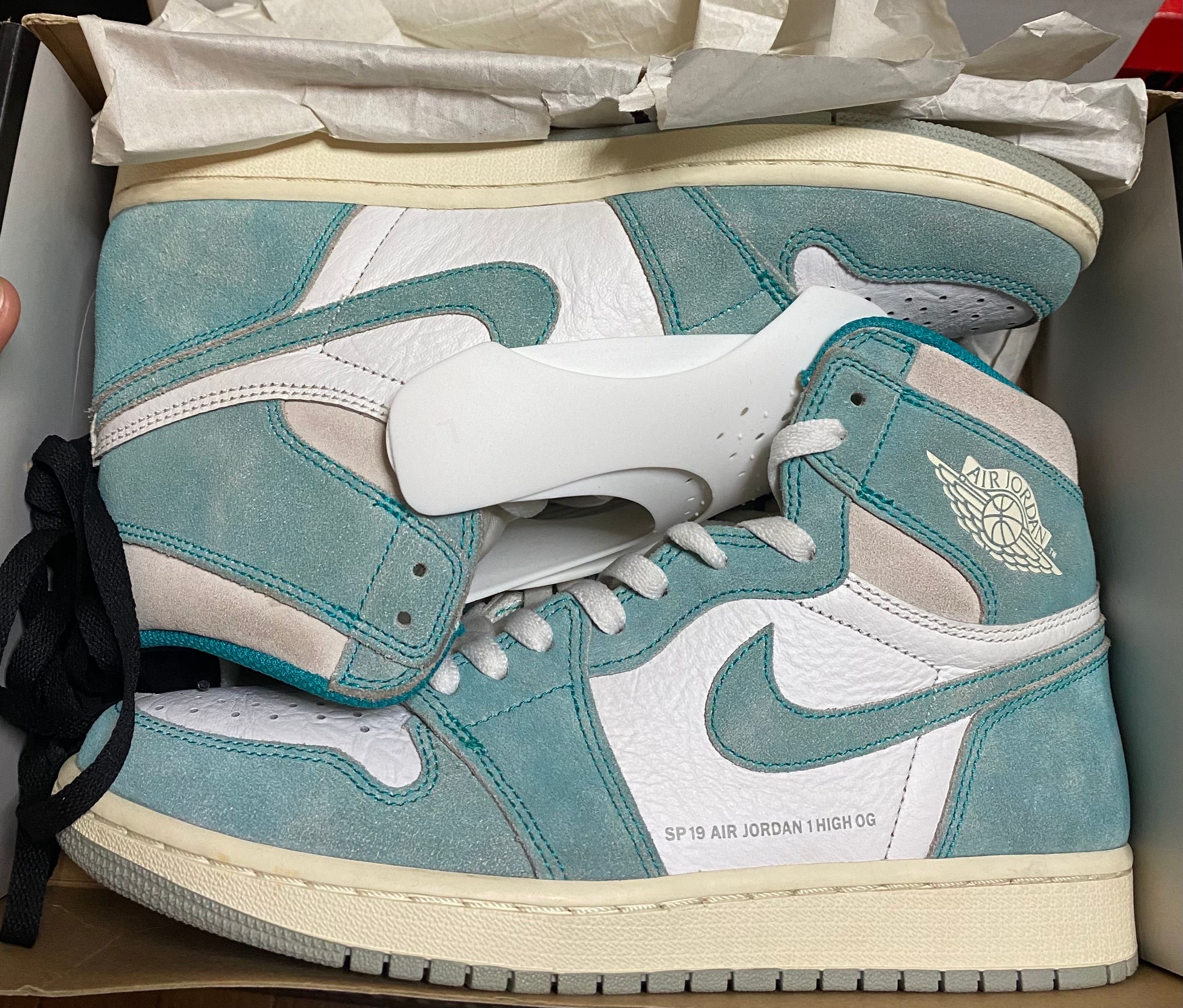 Nike Air Jordan 1 Retro High OG "Turbo Green"