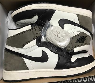 Nike Air Jordan 1 High OG "Sail/Dark Mocha/Black"