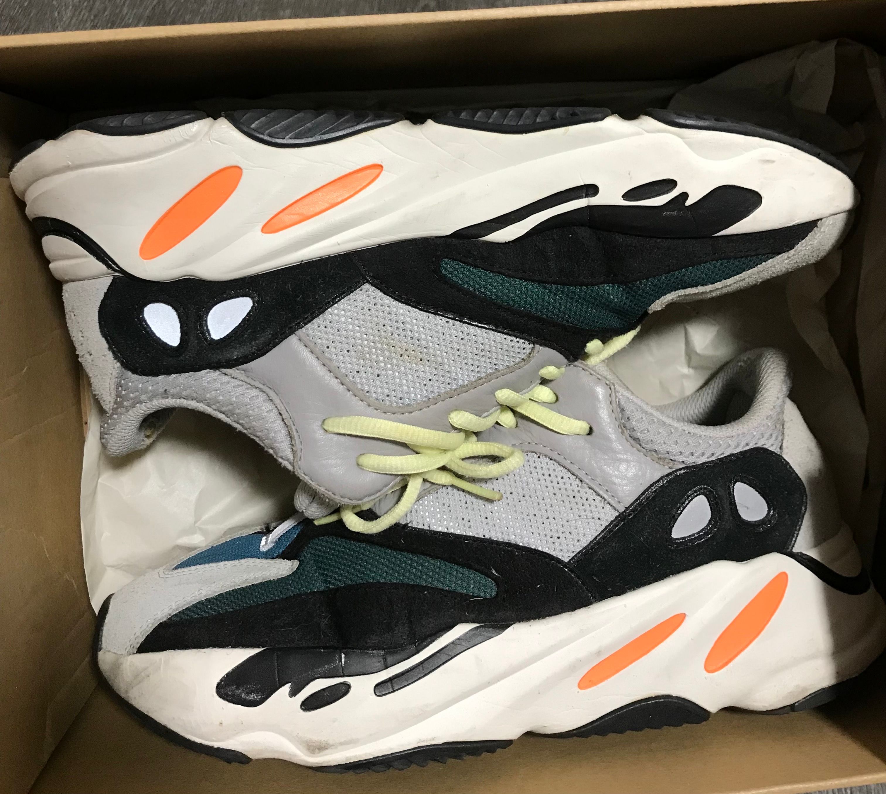 adidas YEEZY Boost 700 "Wave Runner"
