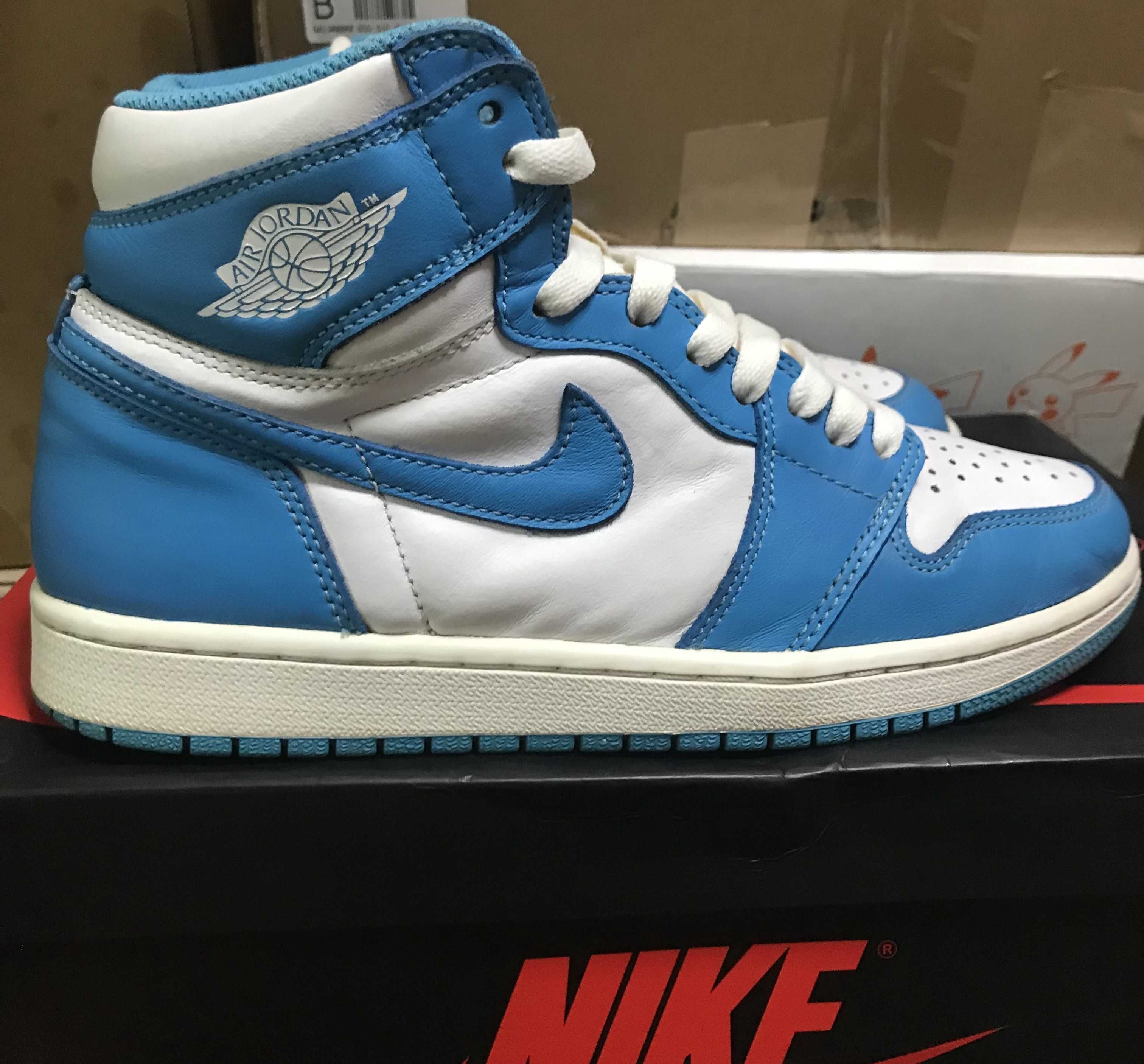 Nike Air Jordan 1 Retro High "UNC"