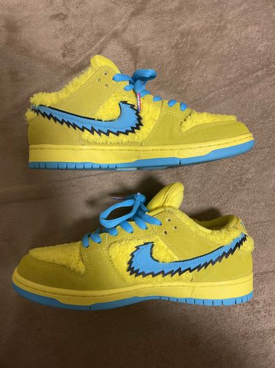 Grateful Dead × Nike SB Dunk Low "Yellow Bear"