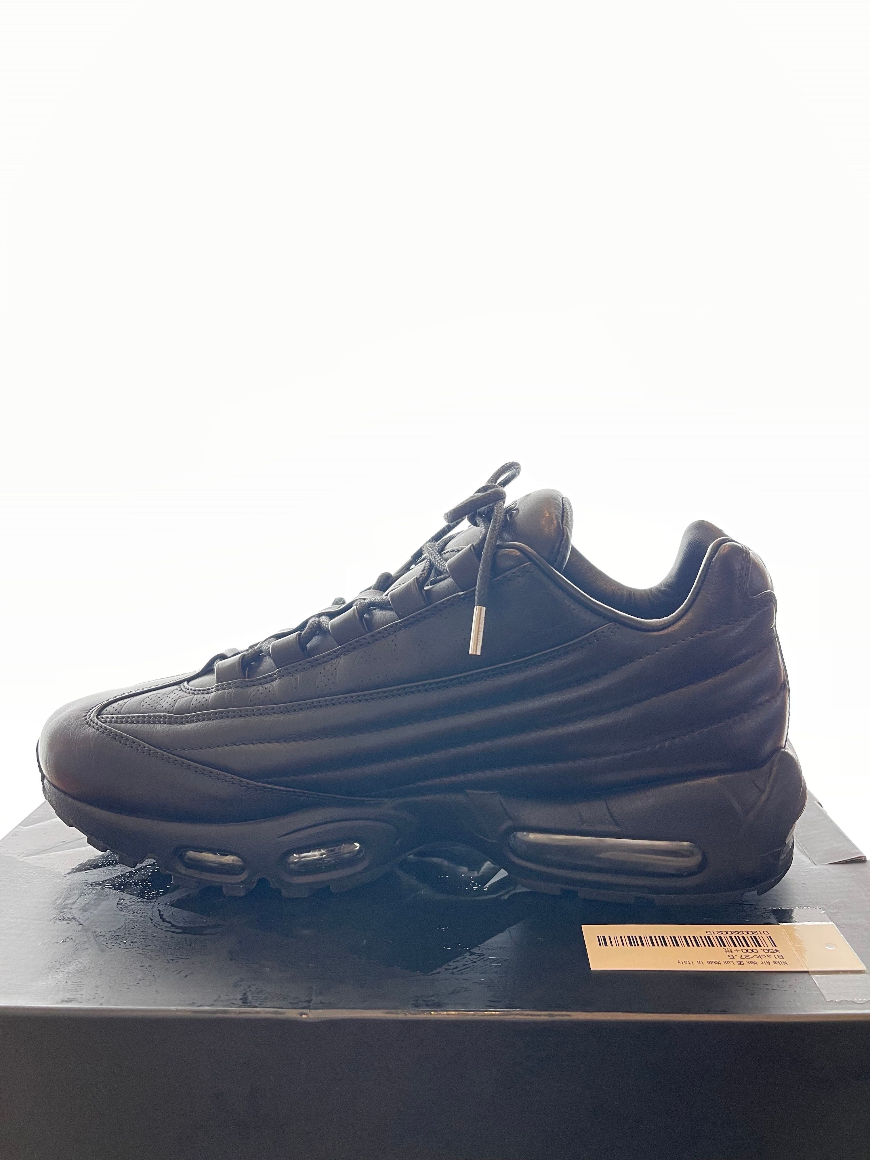 Supreme × Nike Air Max 95 Lux "Triple Black"