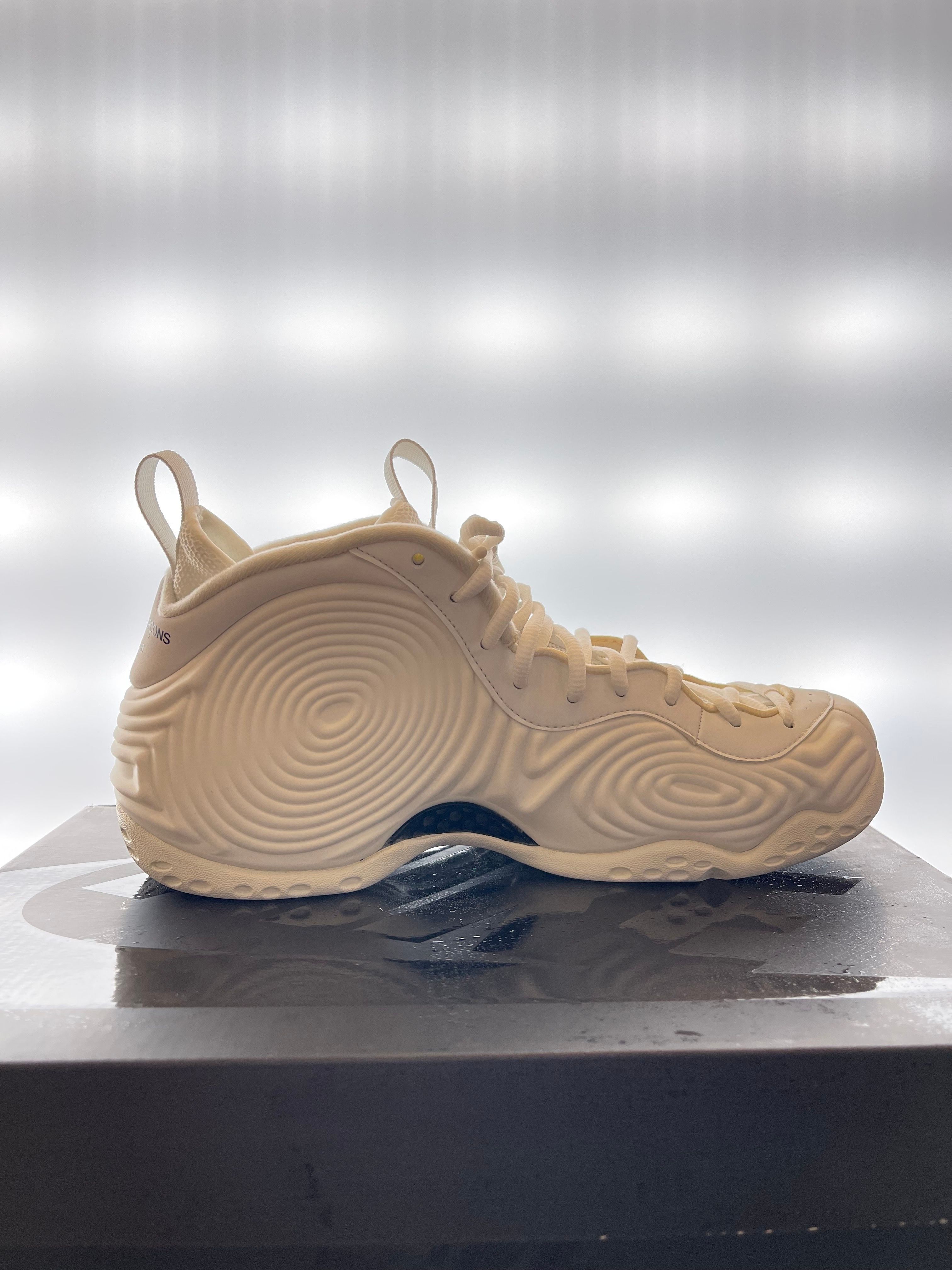 COMME des GARCONS × Nike Air Foamposite One "White"