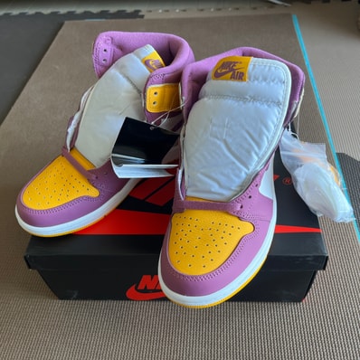 Nike Air Jordan 1 High OG "Brotherhood"