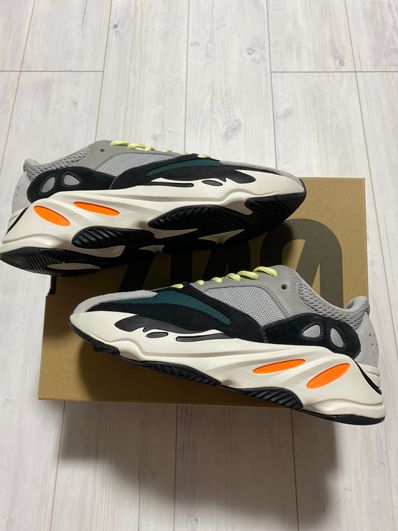 adidas YEEZY Boost 700 "Wave Runner"
