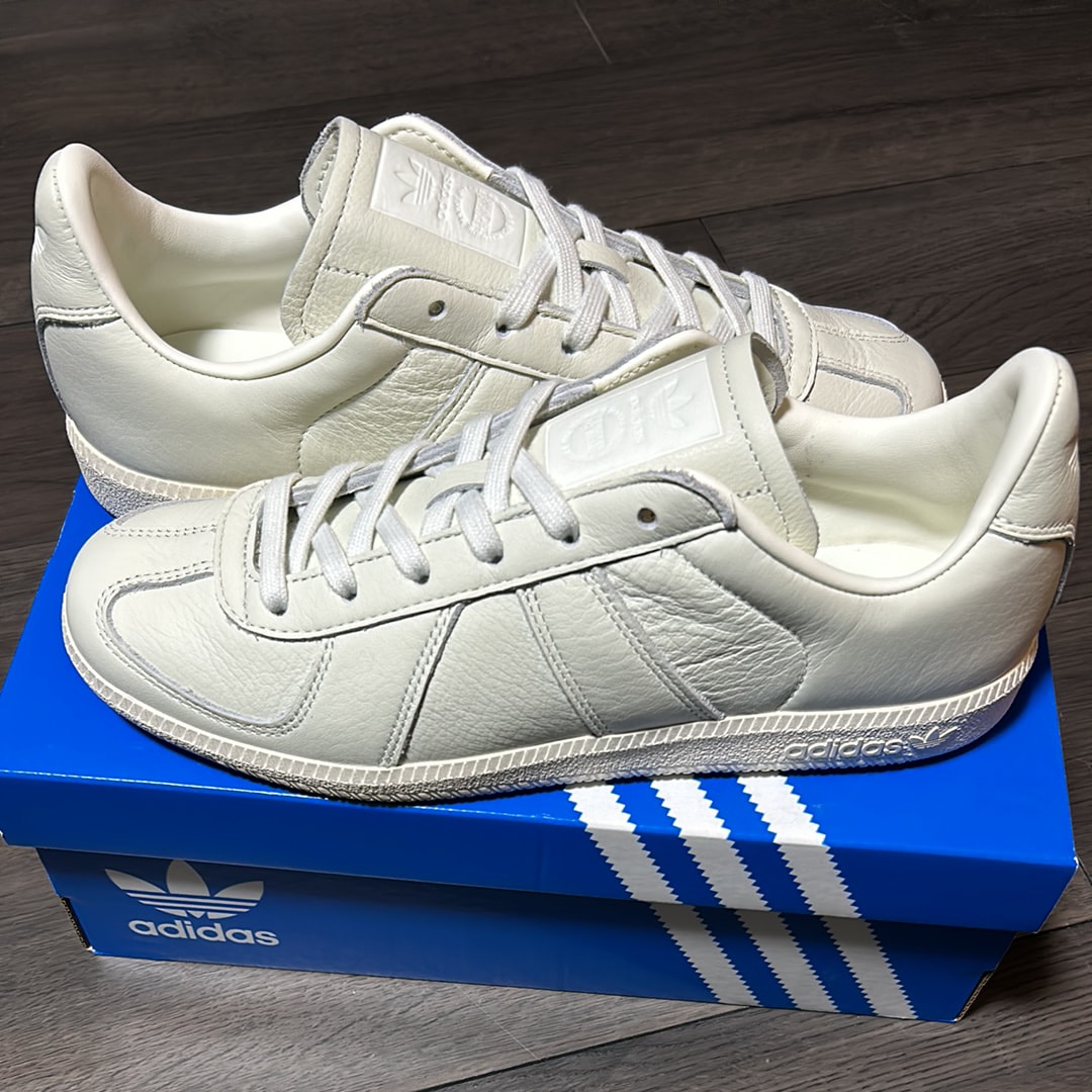 エディフィス × アディダス BW アーミー "ホワイト"