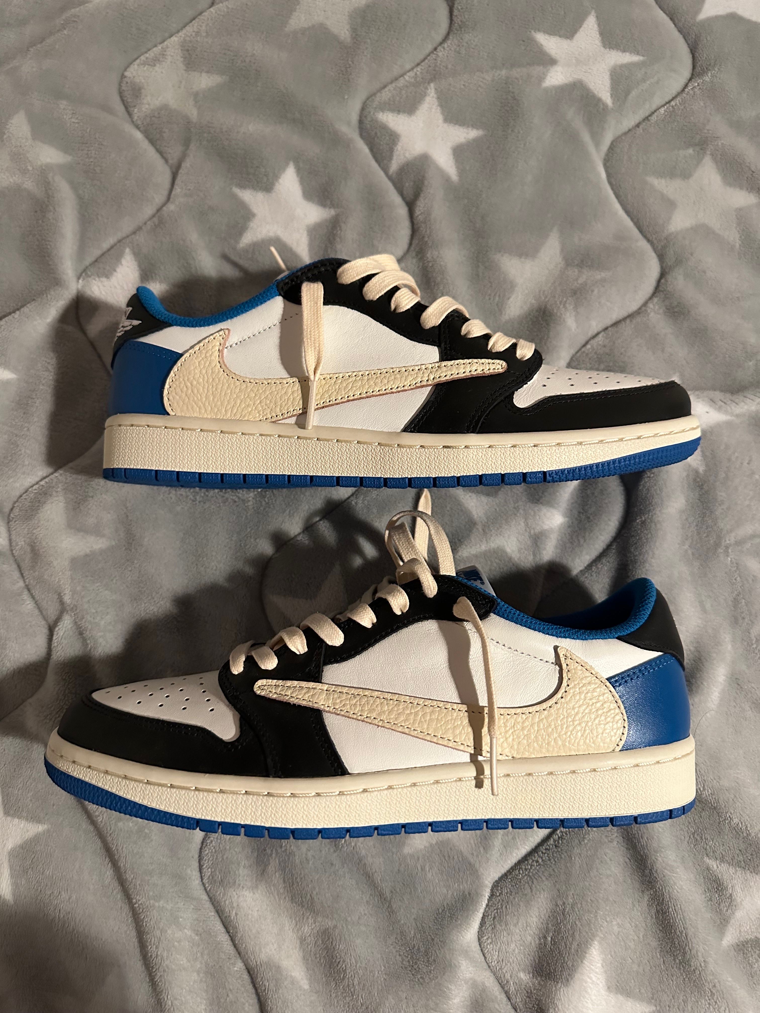 Travis Scott × fragment design × Nike Air Jordan 1 Low OG SP "Military Blue"