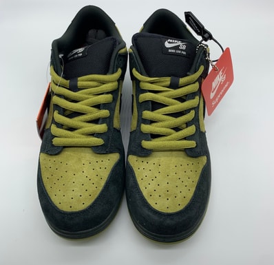 Supreme × Nike SB Dunk Low "Camper Green" (Asia Exclusive) (25FW Week2)