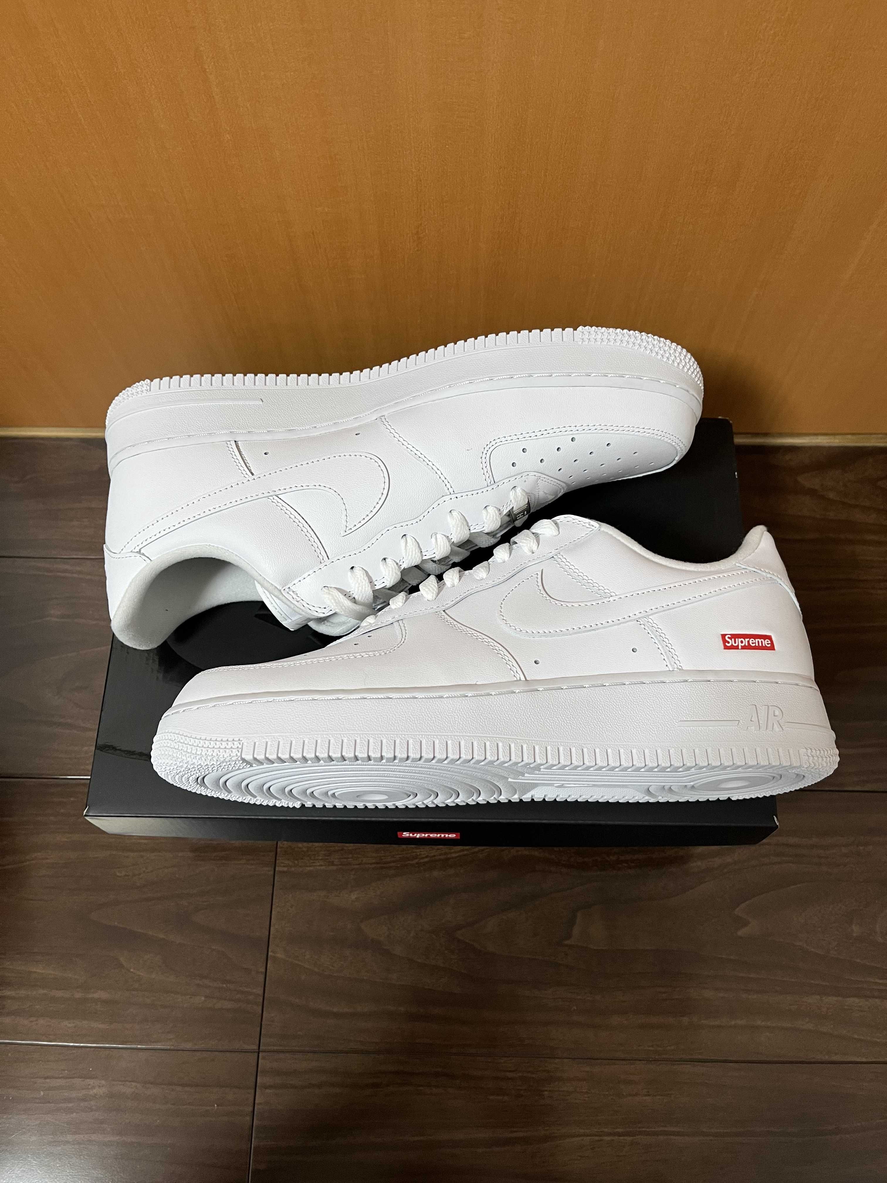 Supreme × Nike Air Force 1 Low "White"