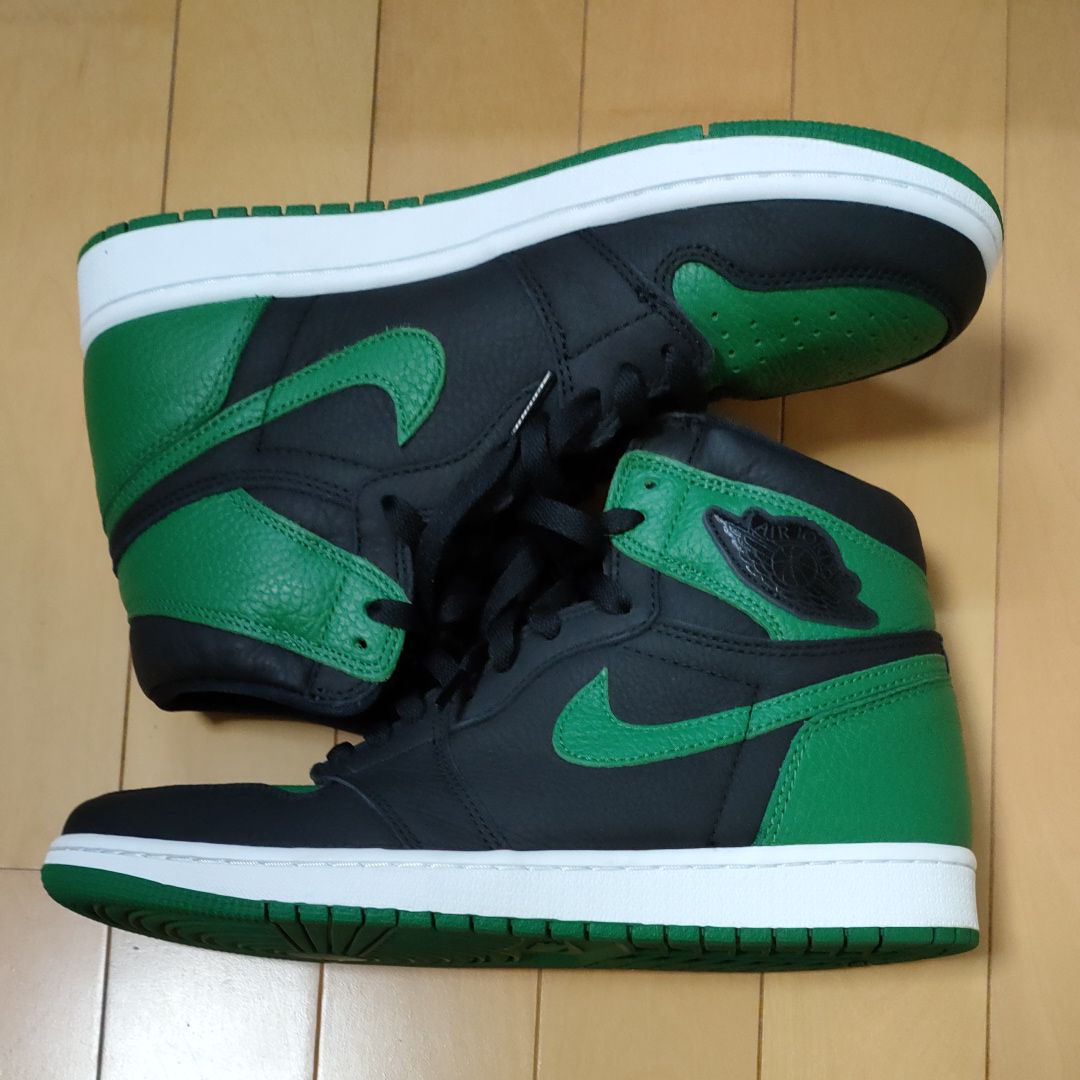 Nike Air Jordan 1 Retro High OG "Black/Pine Green" (2020)      