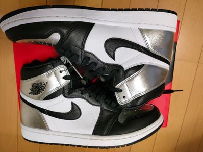 Nike Women's Air Jordan 1 Retro High OG "Silver Toe"