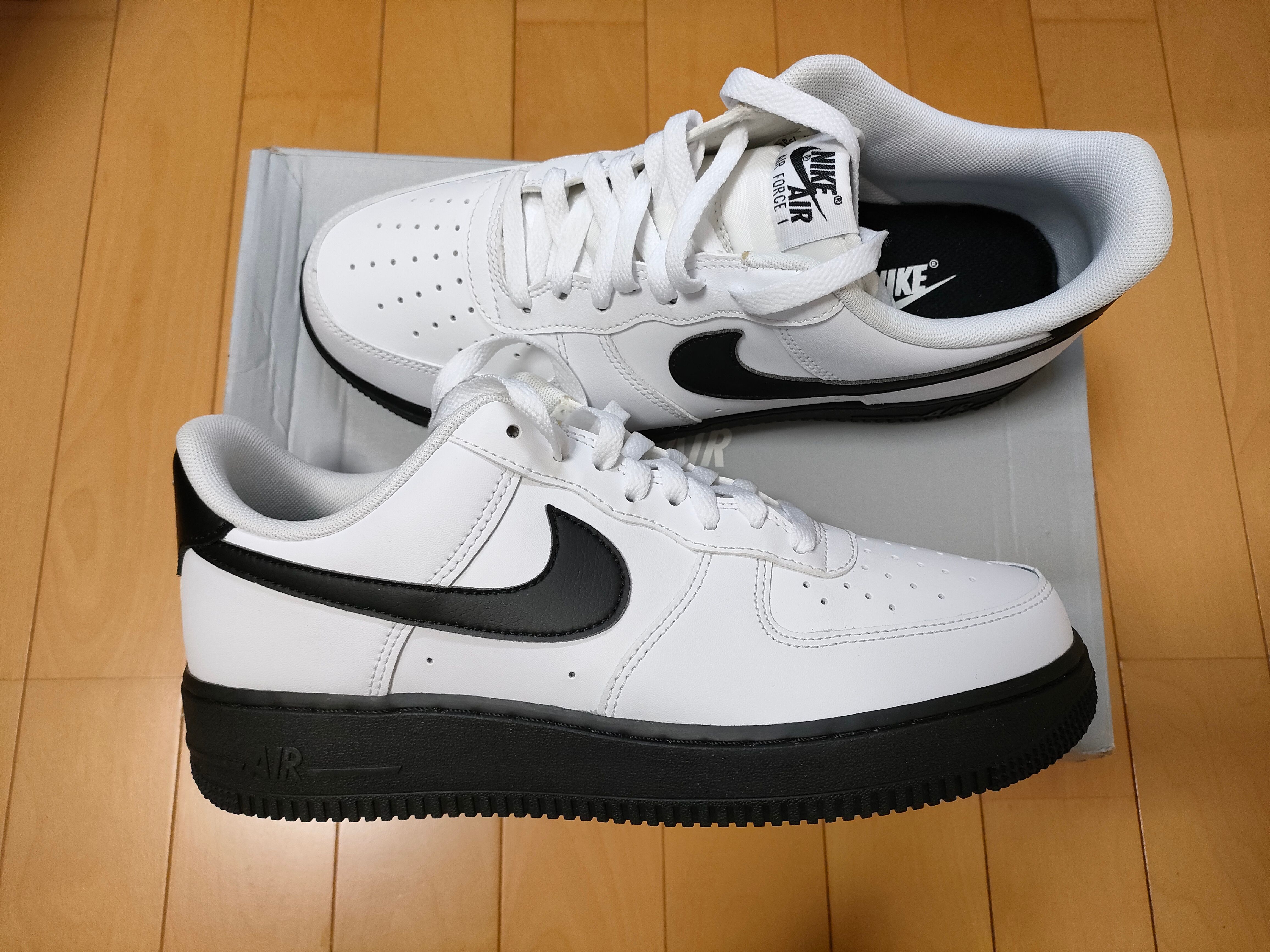 Nike Air Force 1 Low "White Black Midsole"