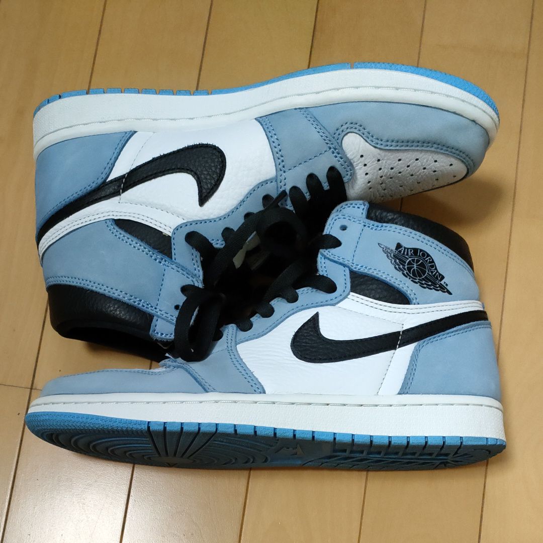 Nike Air Jordan 1 High OG "University Blue"
