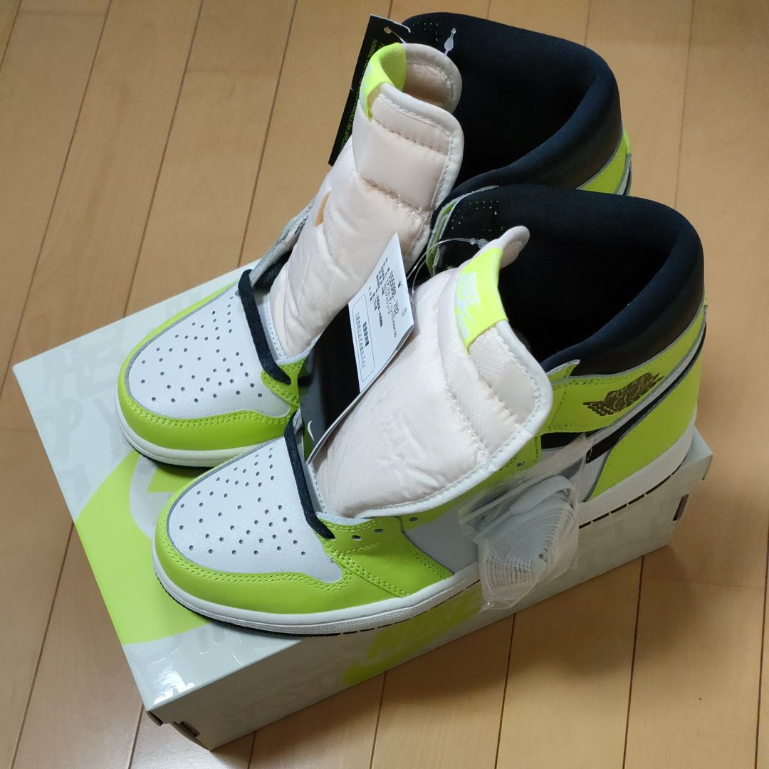 Nike Air Jordan 1 High OG "Volt/Visionaire"