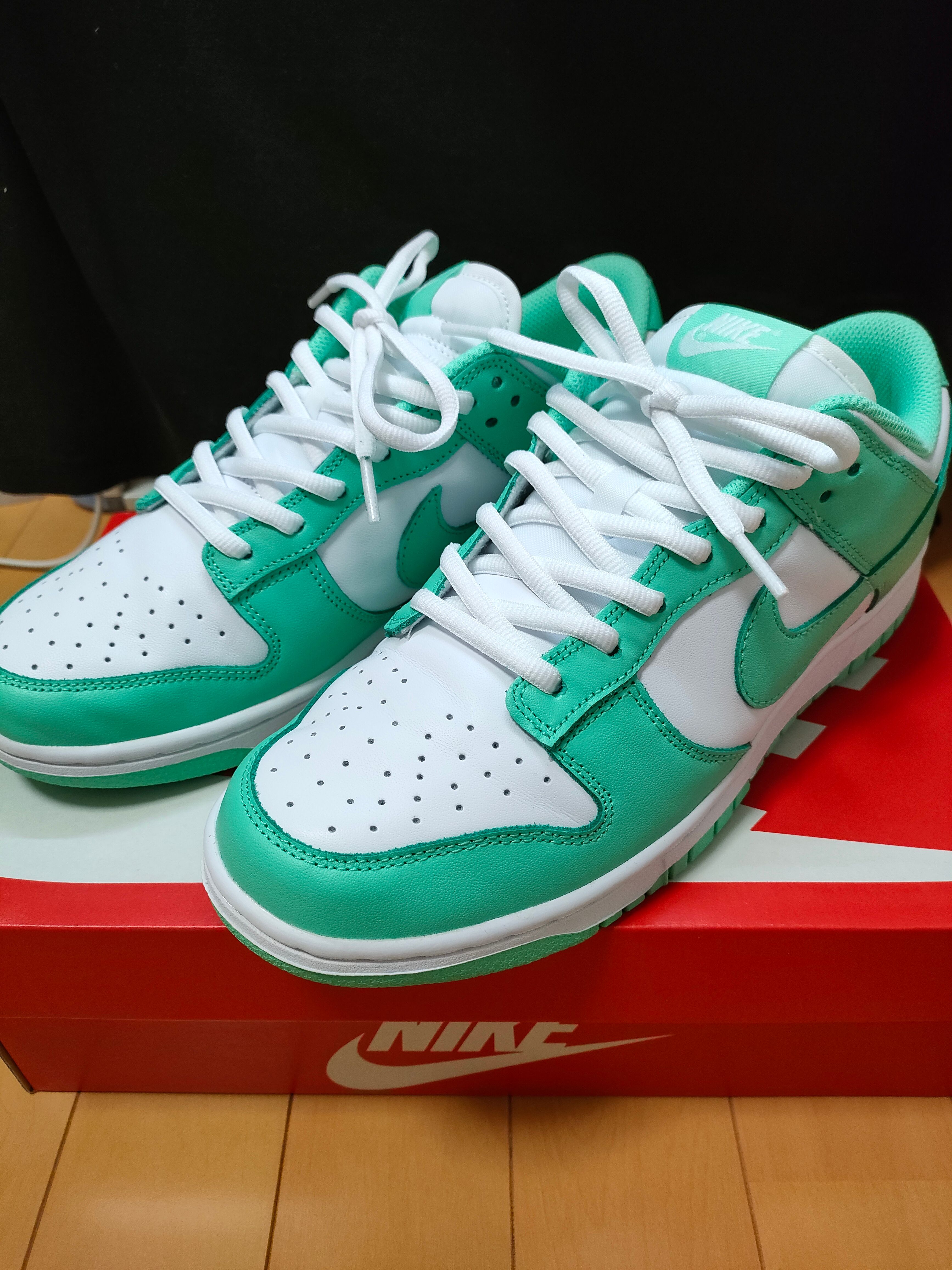 Nike Women's Dunk Low "Green Glow"