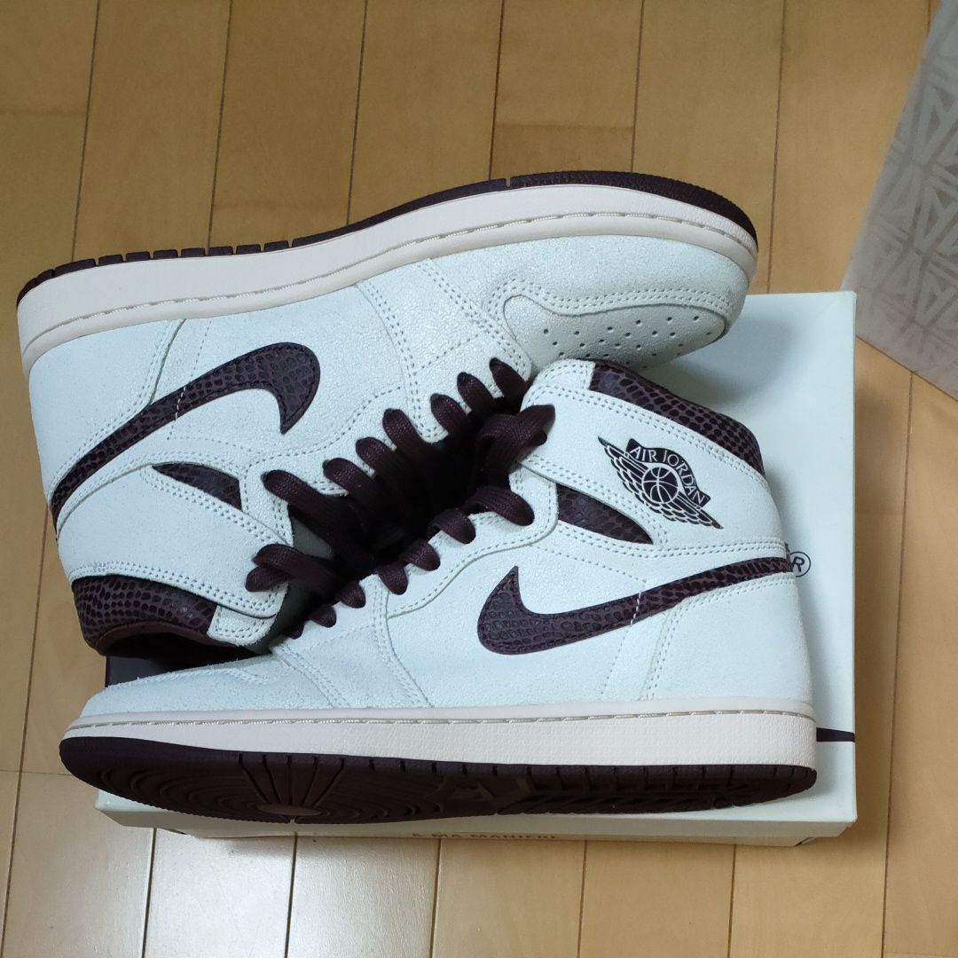 A Ma Maniere × Nike Air Jordan 1 Retro High OG "Sail and Burgundy"