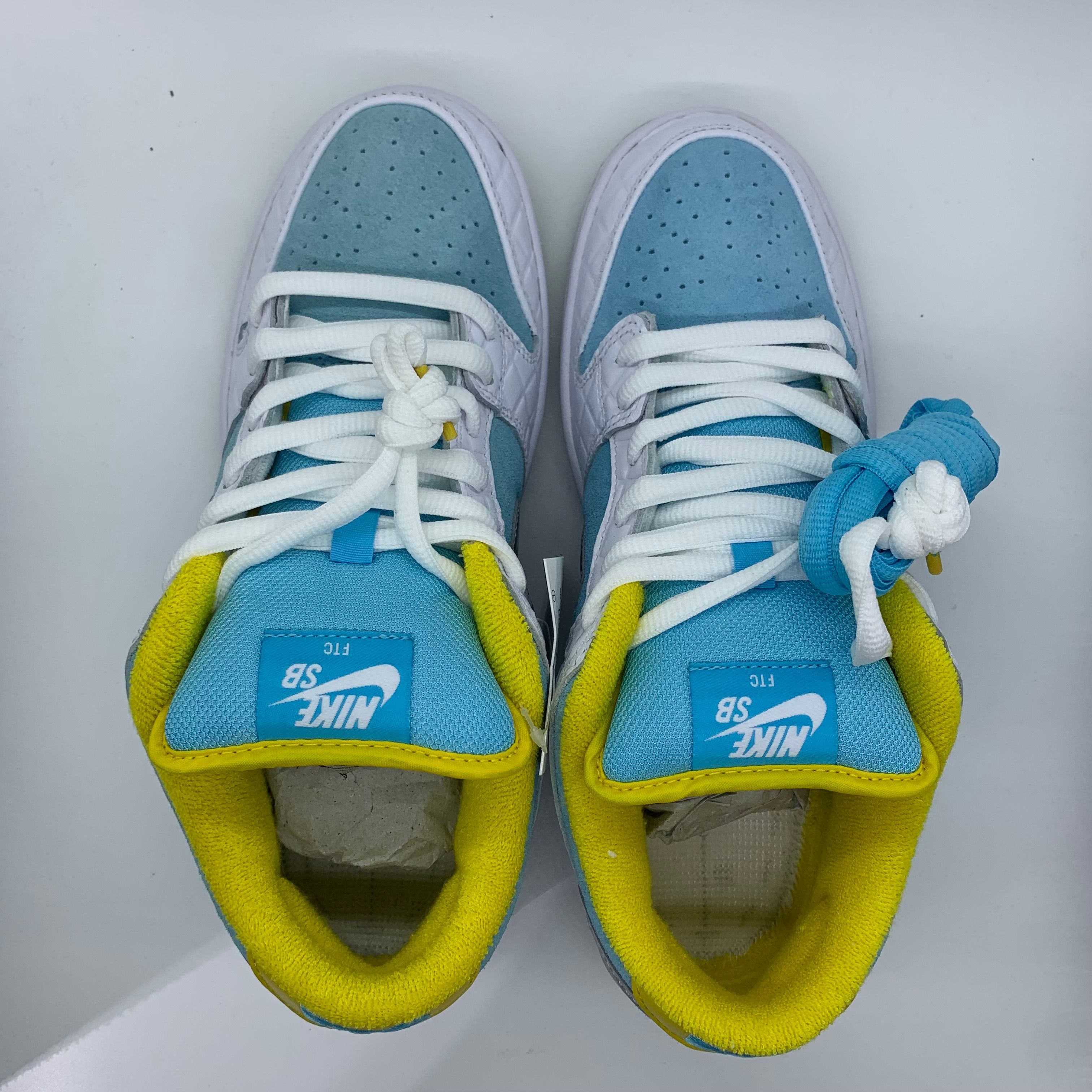 Nike Dunk Low FTC 水色/ホワイト/イエロー FTC × Nike SB Dunk Low 