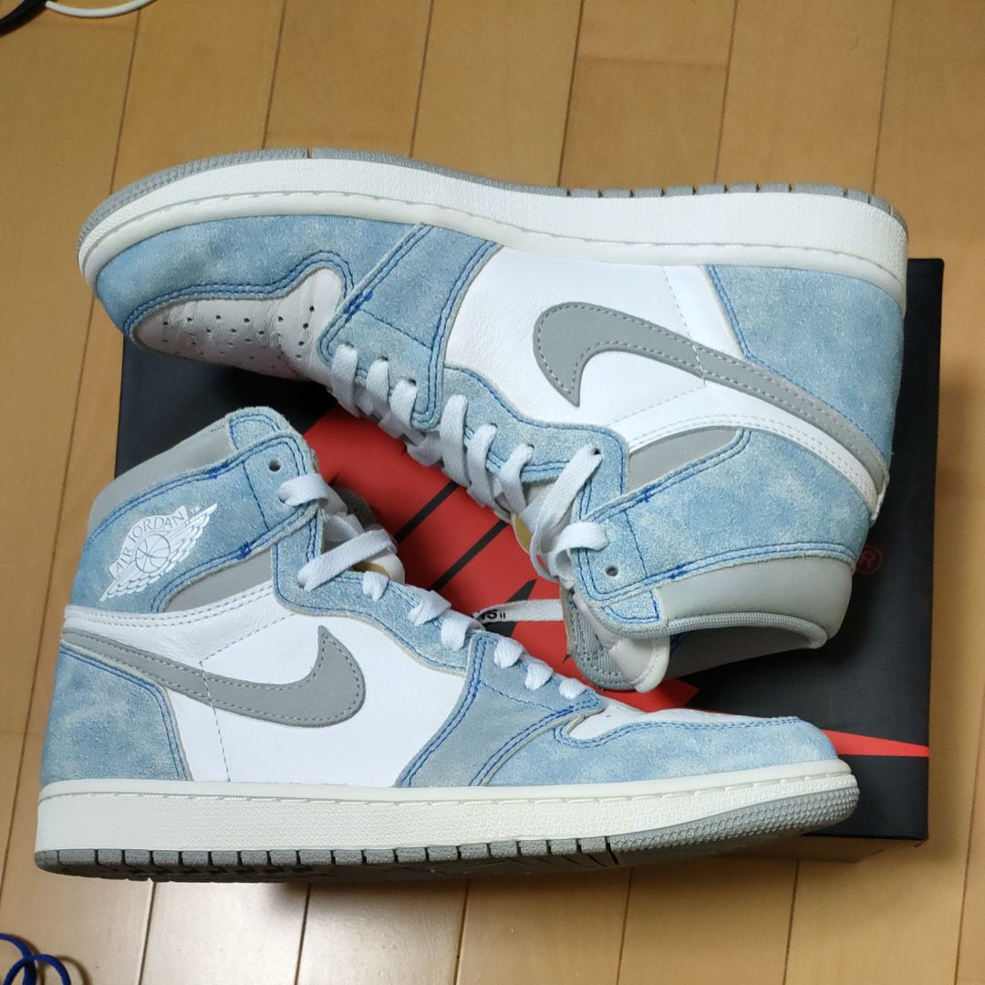 Nike Air Jordan 1 High OG "Hyper Royal"