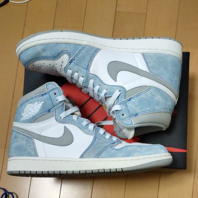 Nike Air Jordan 1 High OG "Hyper Royal"