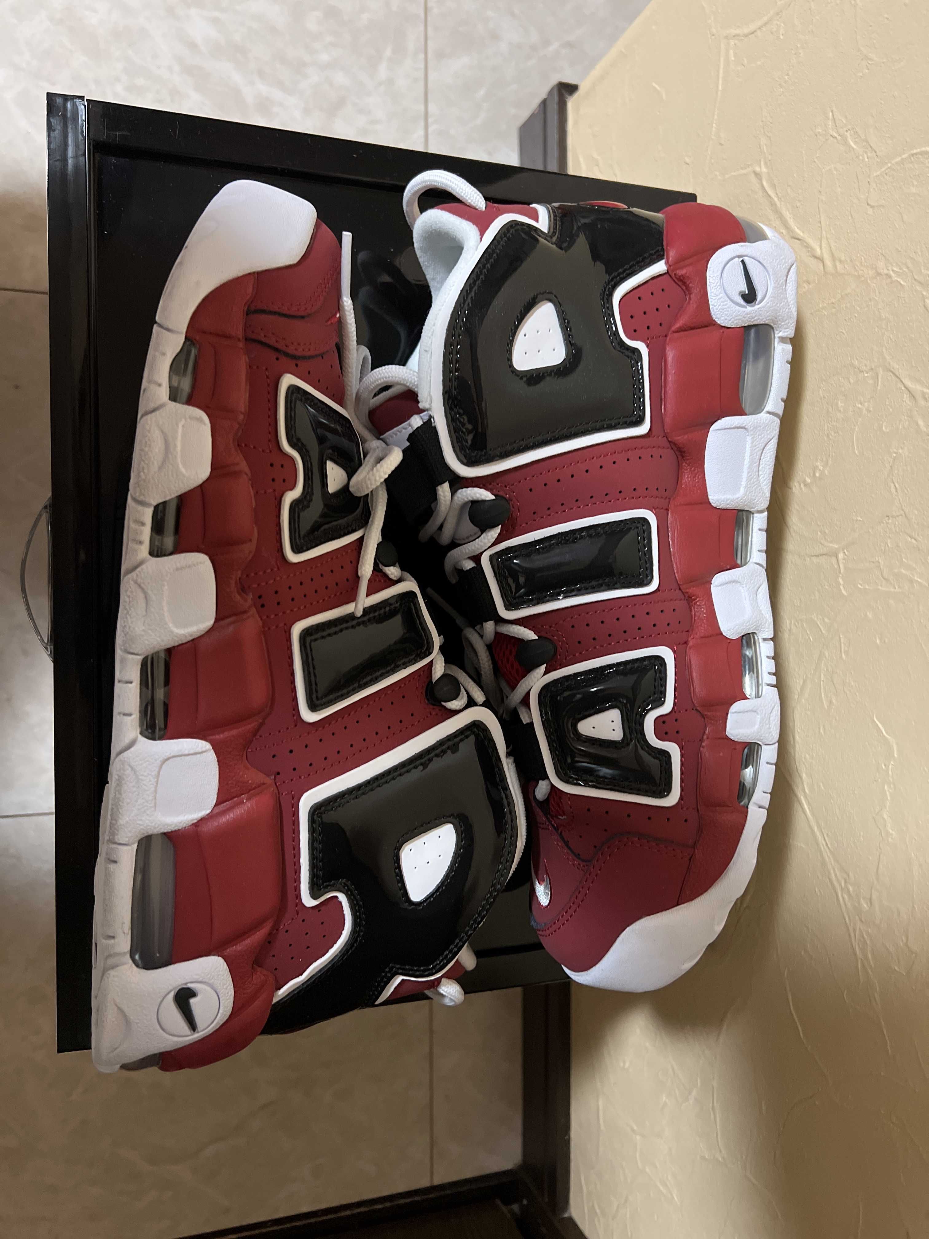Nike Air More Uptempo ’96 "Black and Varsity Red" (2021) 