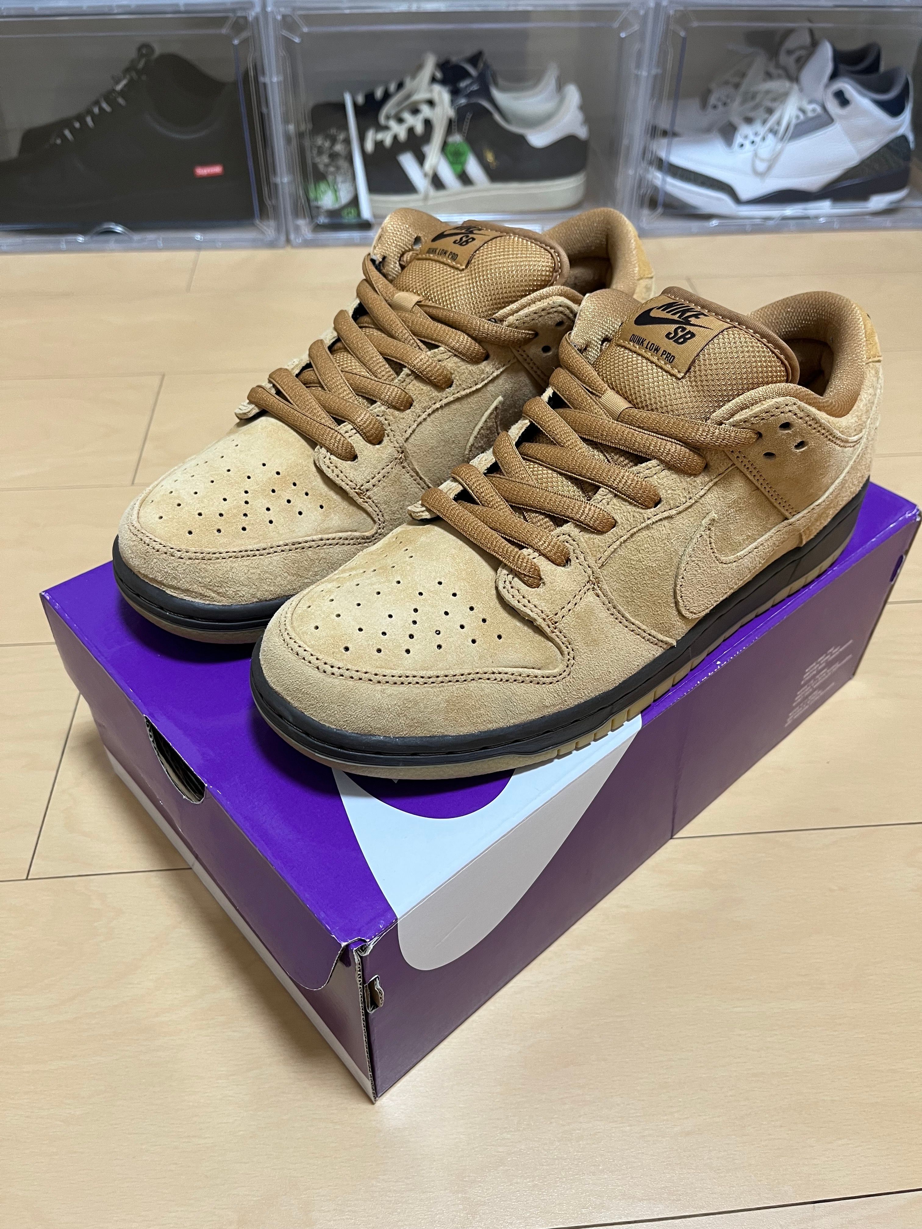 Nike ダンク スニーカー ブラウン/ホワイト 女性用　箱なし　中古品 Nike Women's Air Force 1 '07 