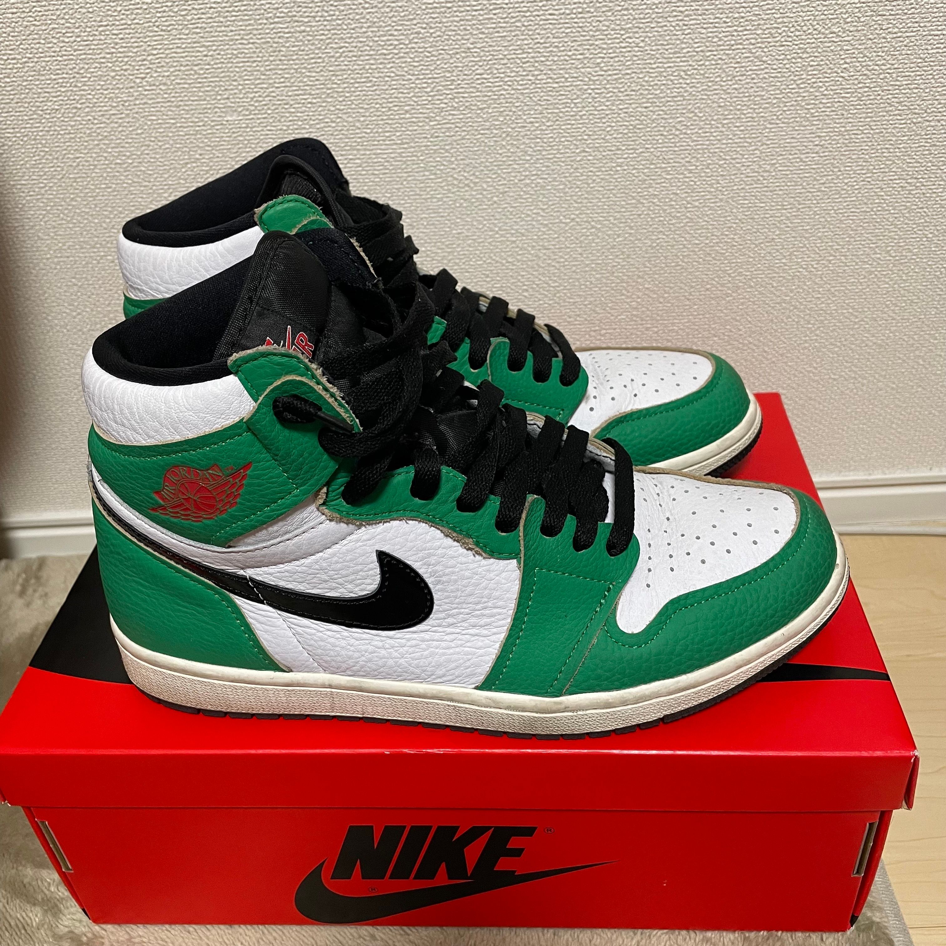 Nike Women's Air Jordan 1 High OG "Lucky Green/White-Sail-Black"